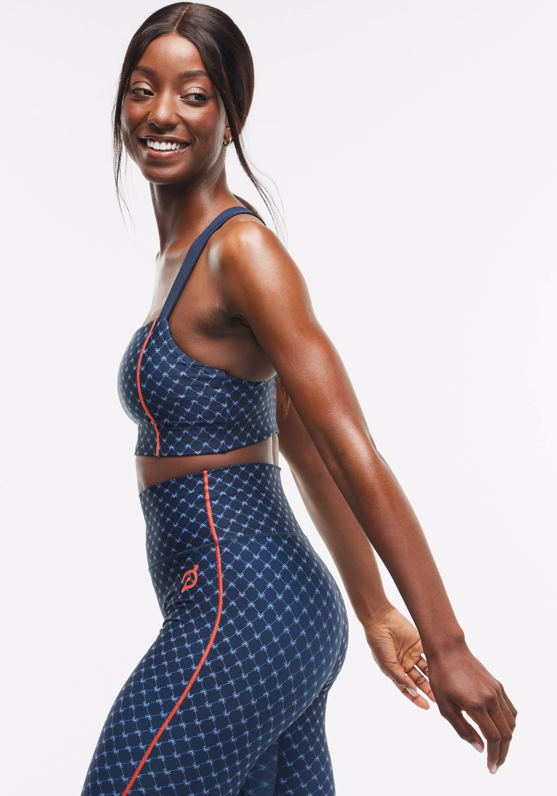 Endurance Light Square Neck Bra - Image 2