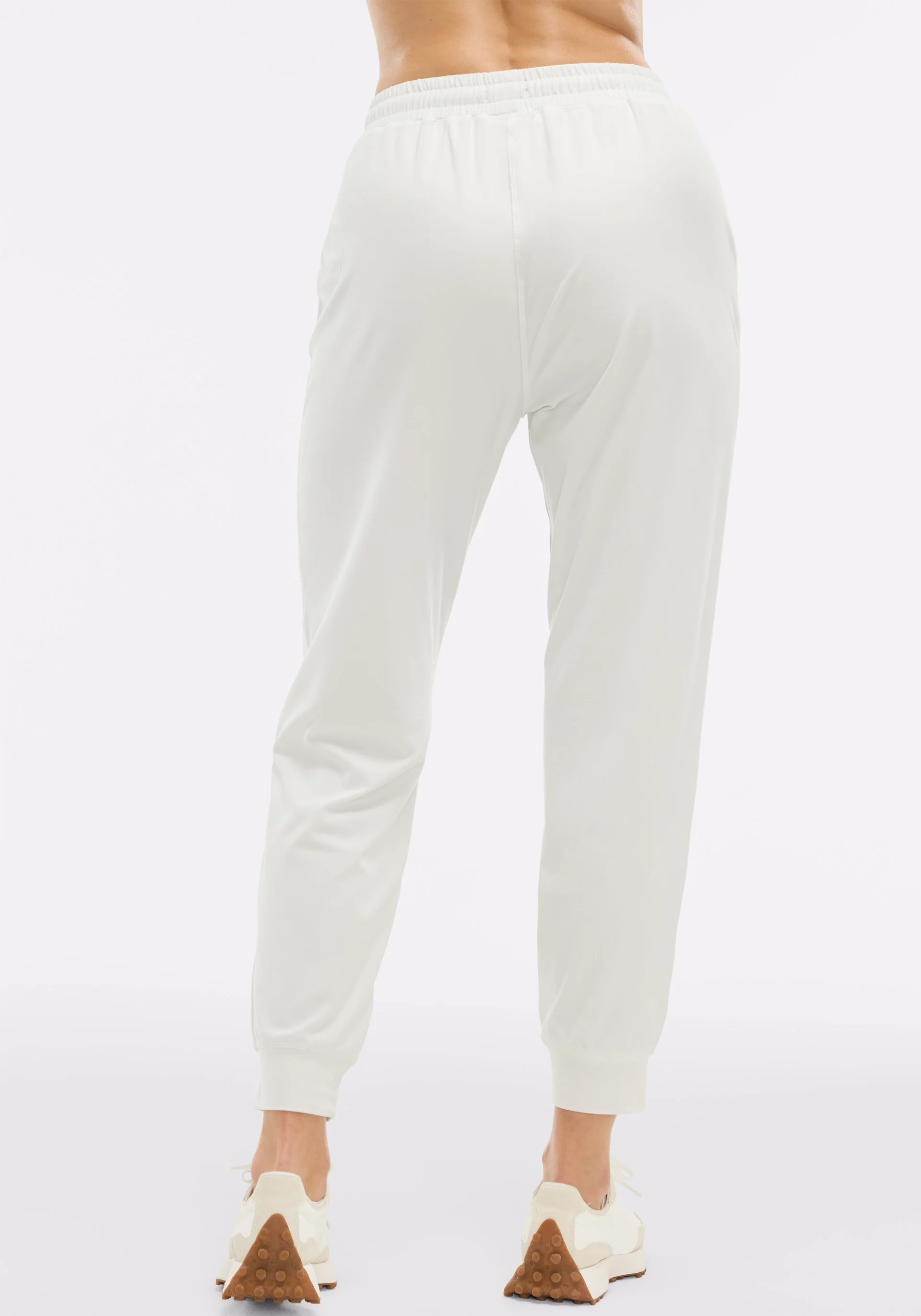 Dreamblend Classic Jogger - Image 3