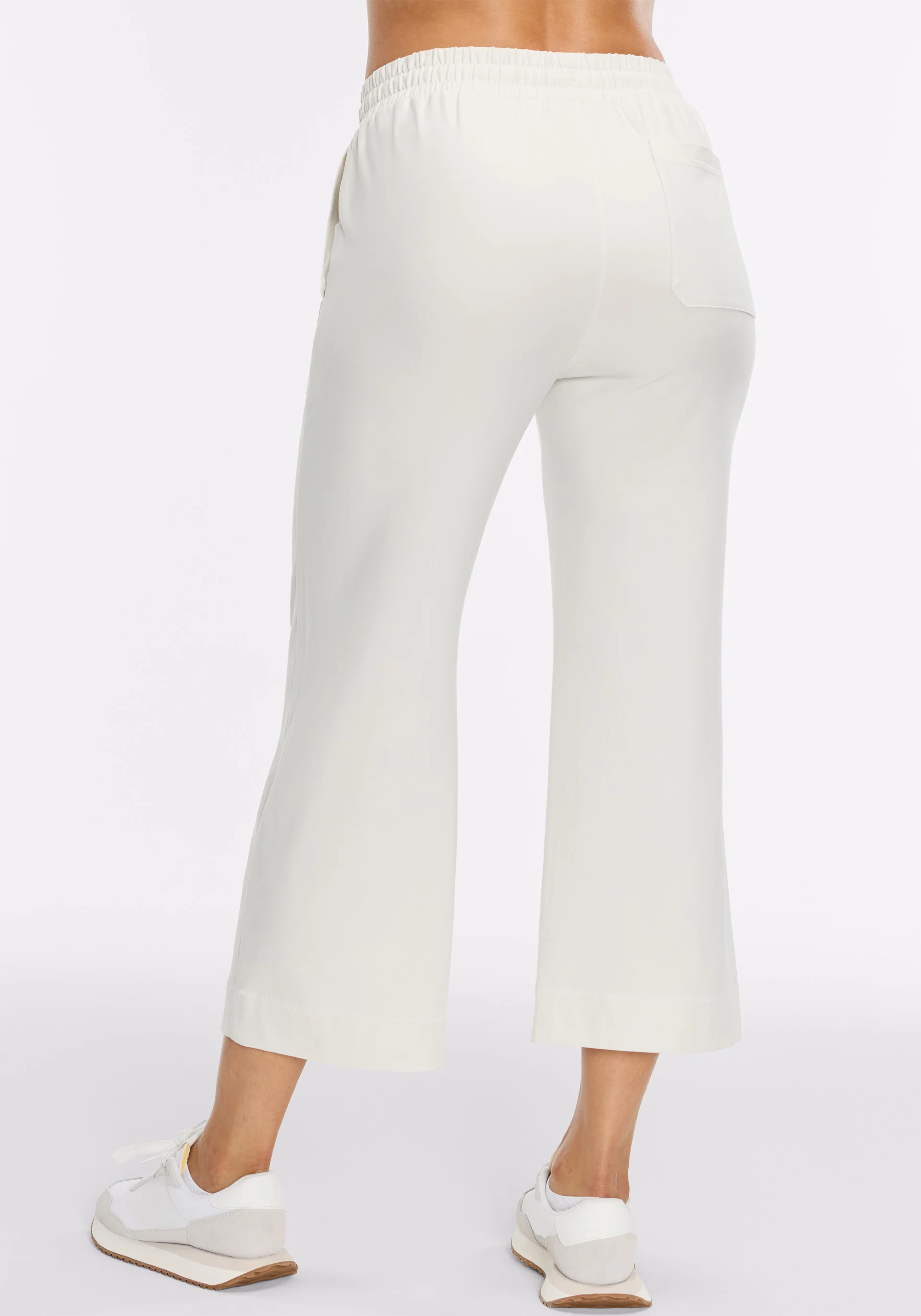 Dreamblend Wide Leg Cropped Pant - Image 3