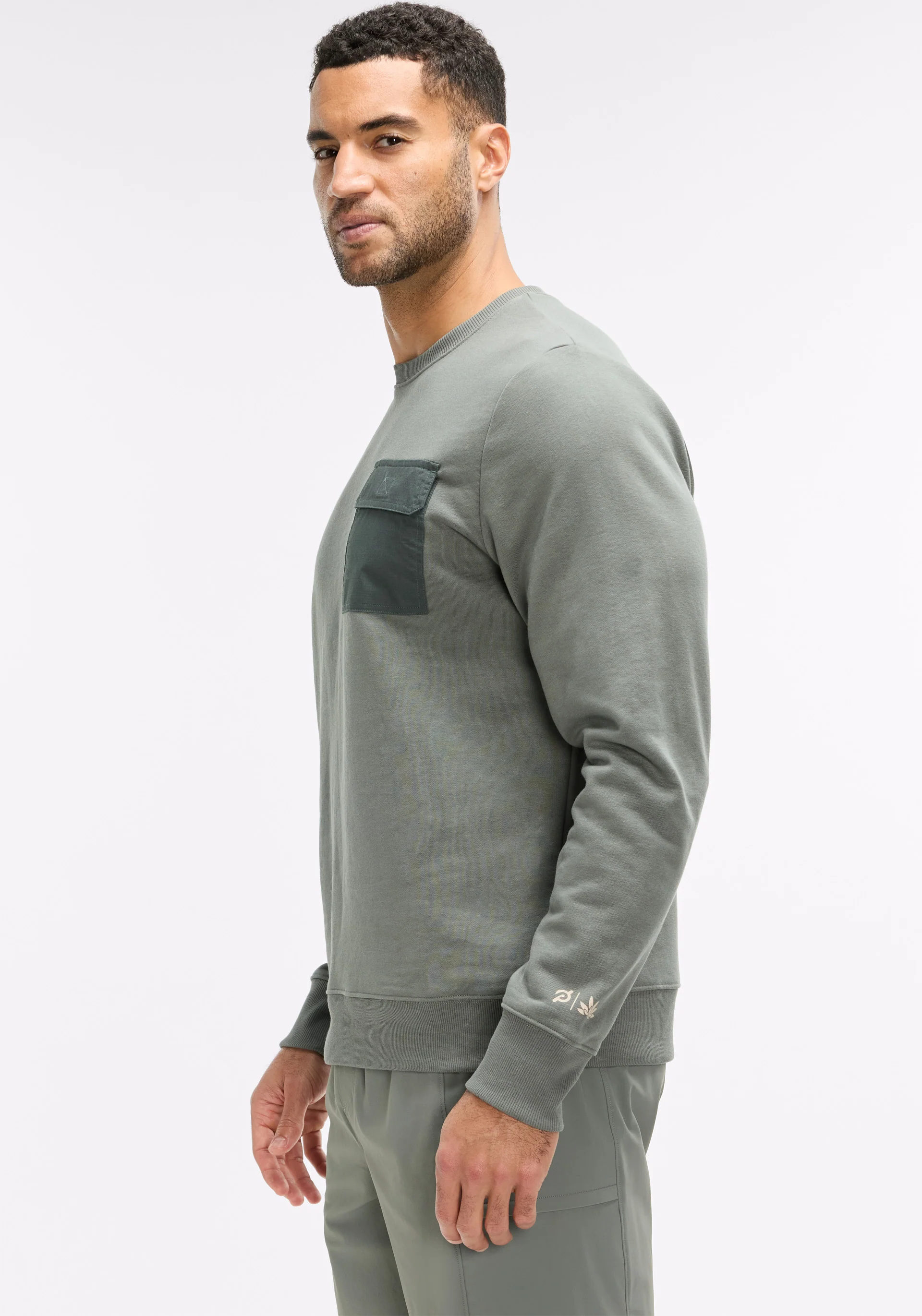 Fleece Pocket Crew - Image 6