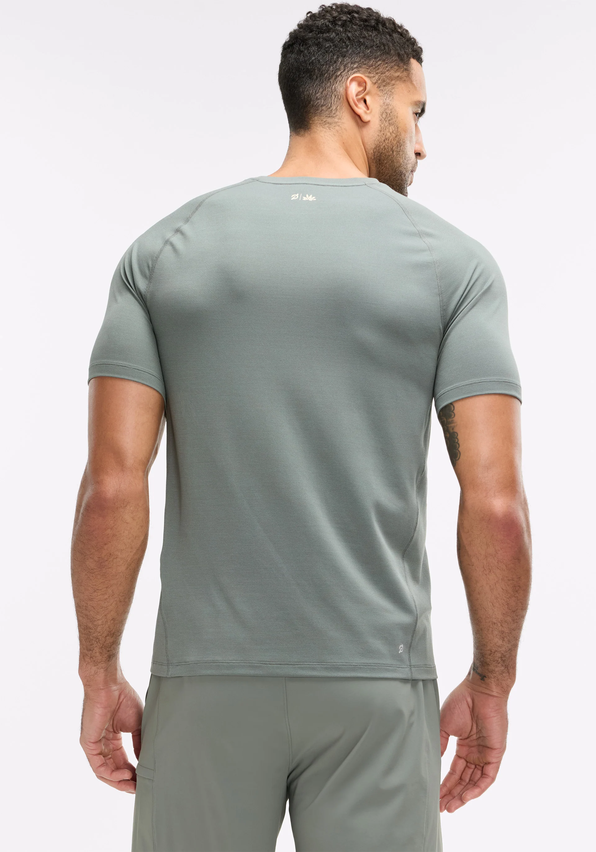 Tech Mesh Short Sleeve - Image 4