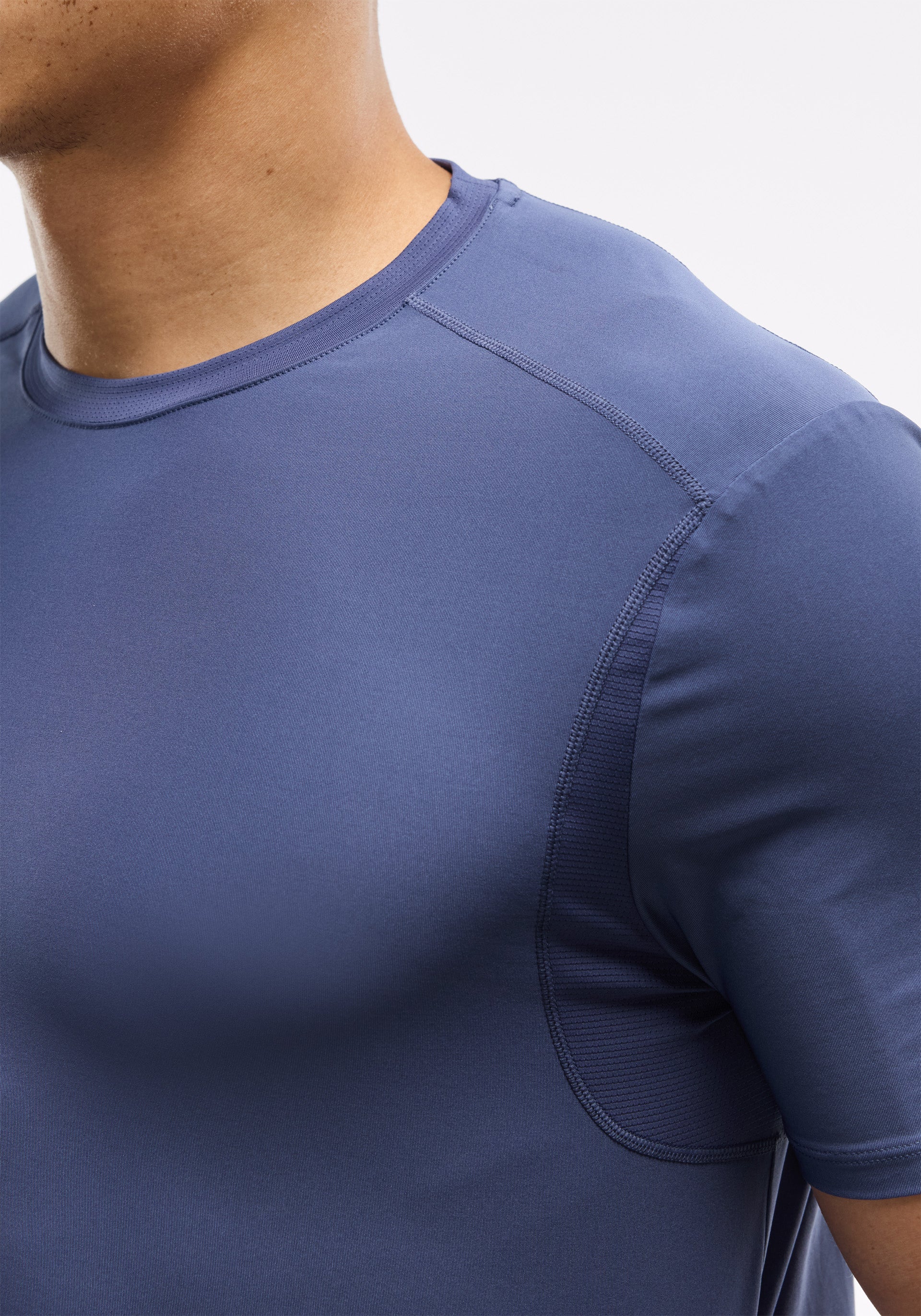 Essential Performance Short Sleeve - Image 5