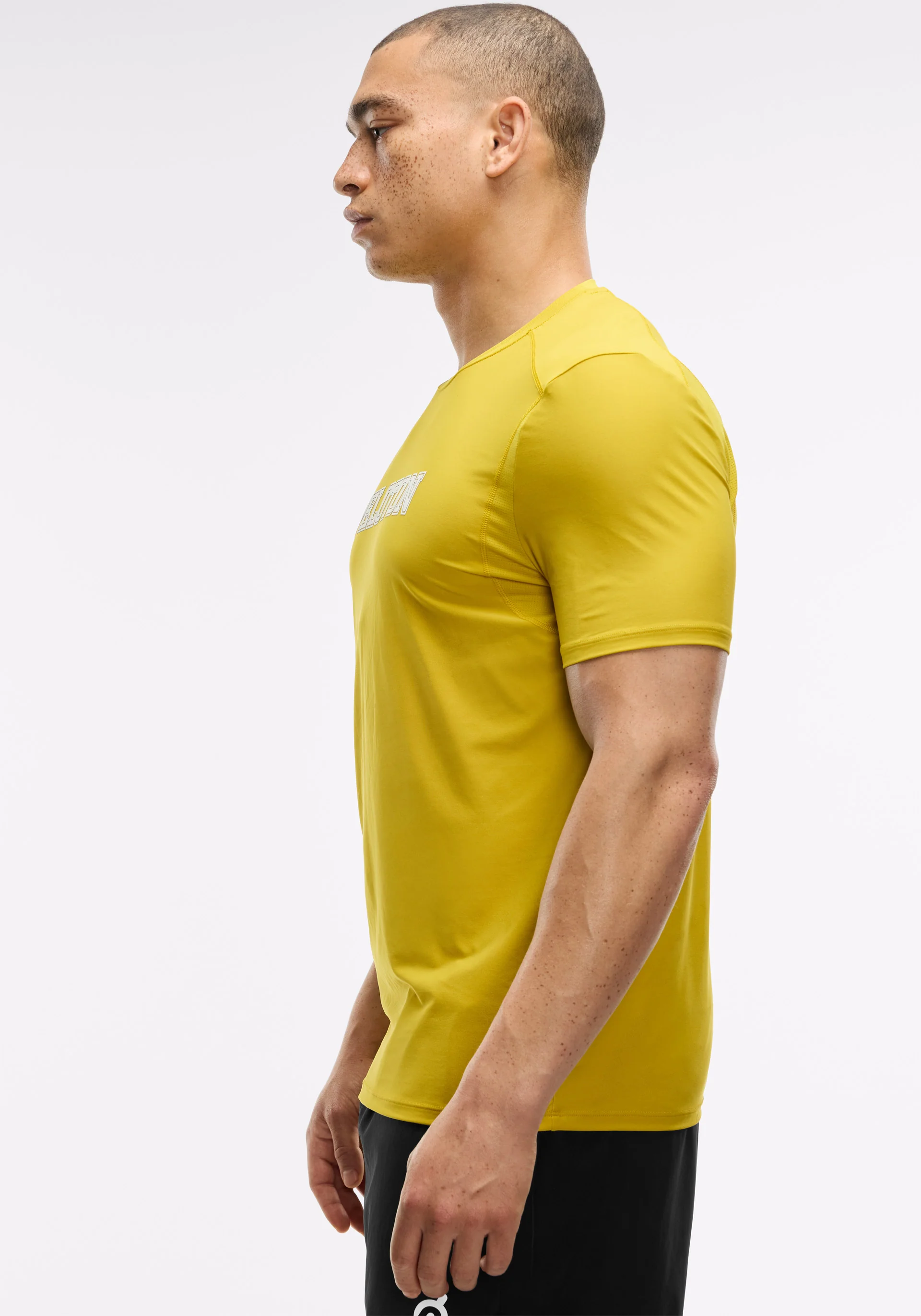 Essential Performance Short Sleeve - Image 2