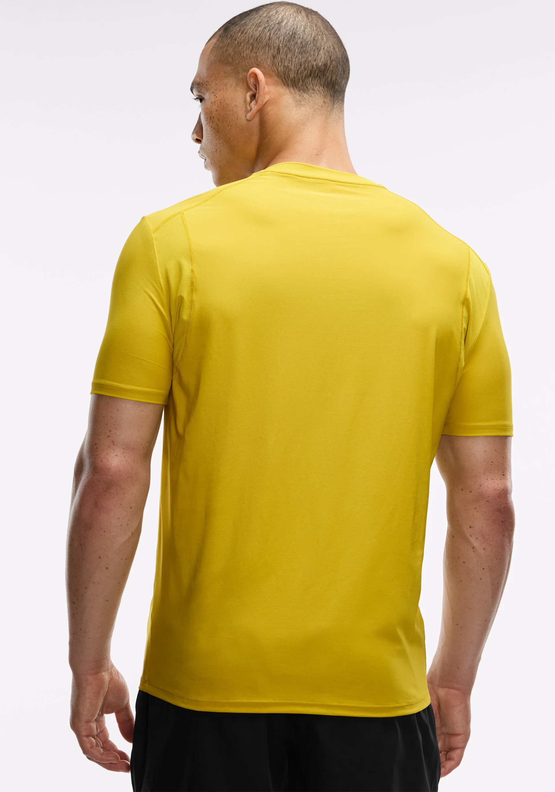 Essential Performance Short Sleeve - Image 3