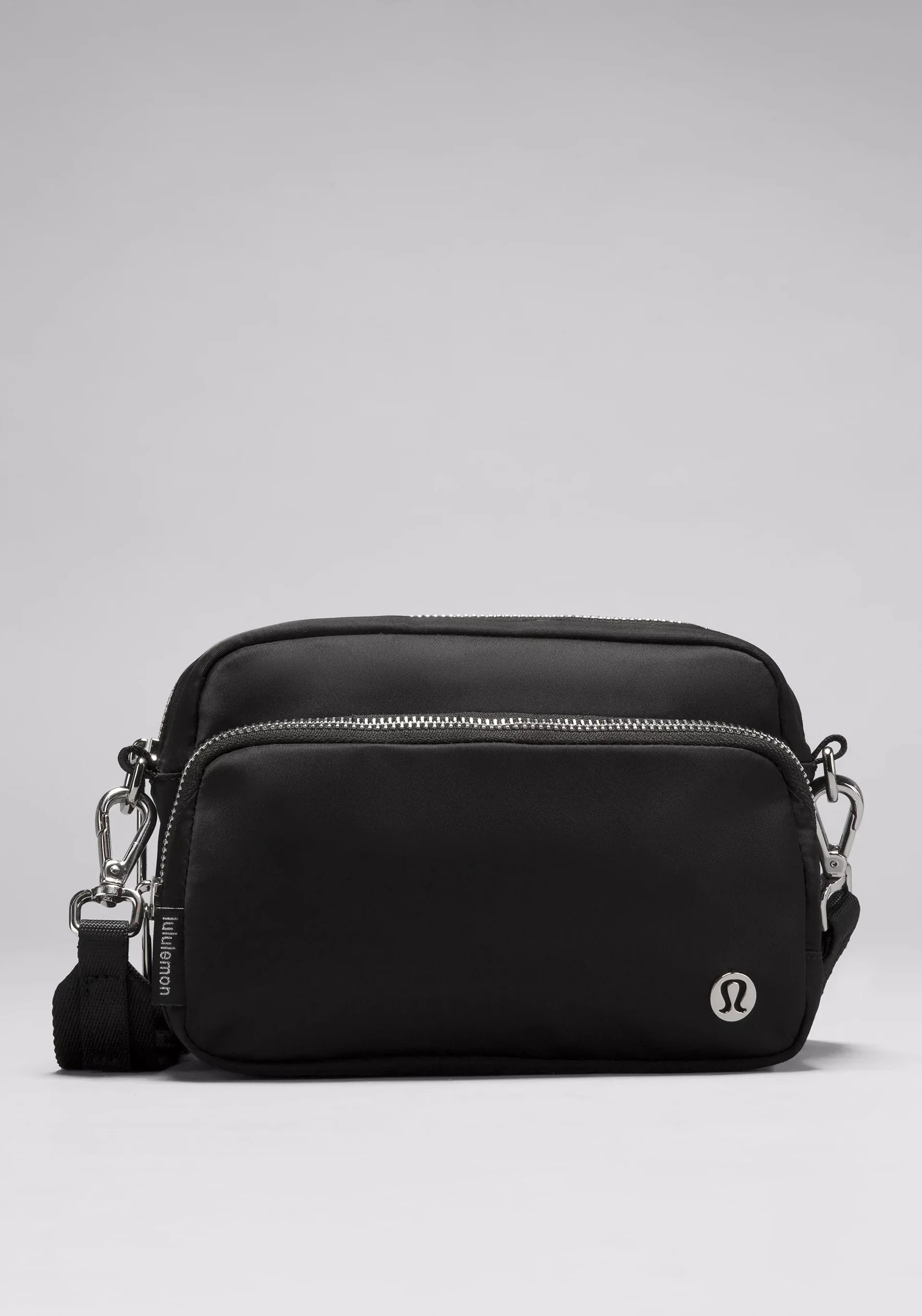 Everywhere Crossbody Bag 2L | Metal Hardware