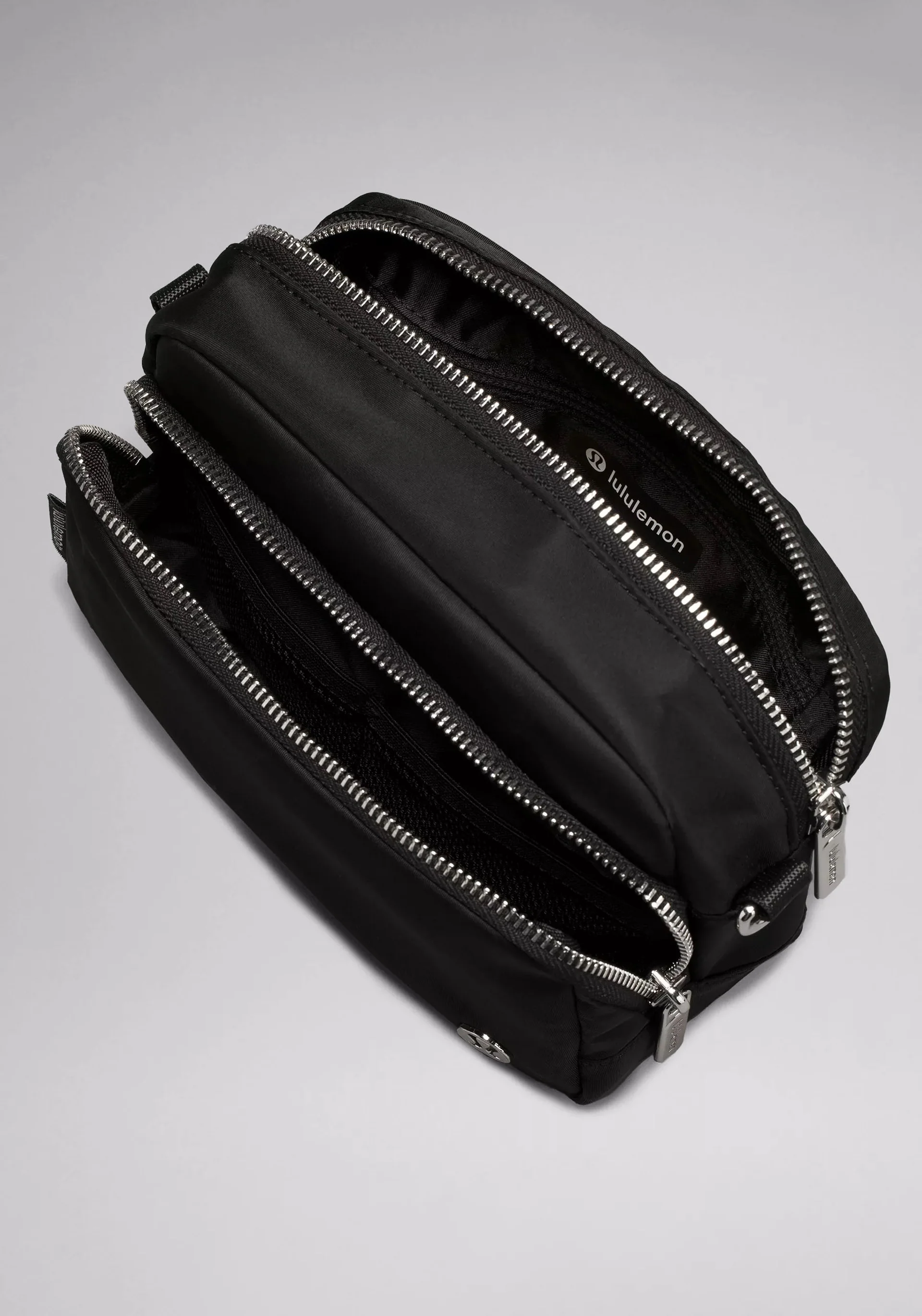 Everywhere Crossbody Bag 2L | Metal Hardware - Image 2