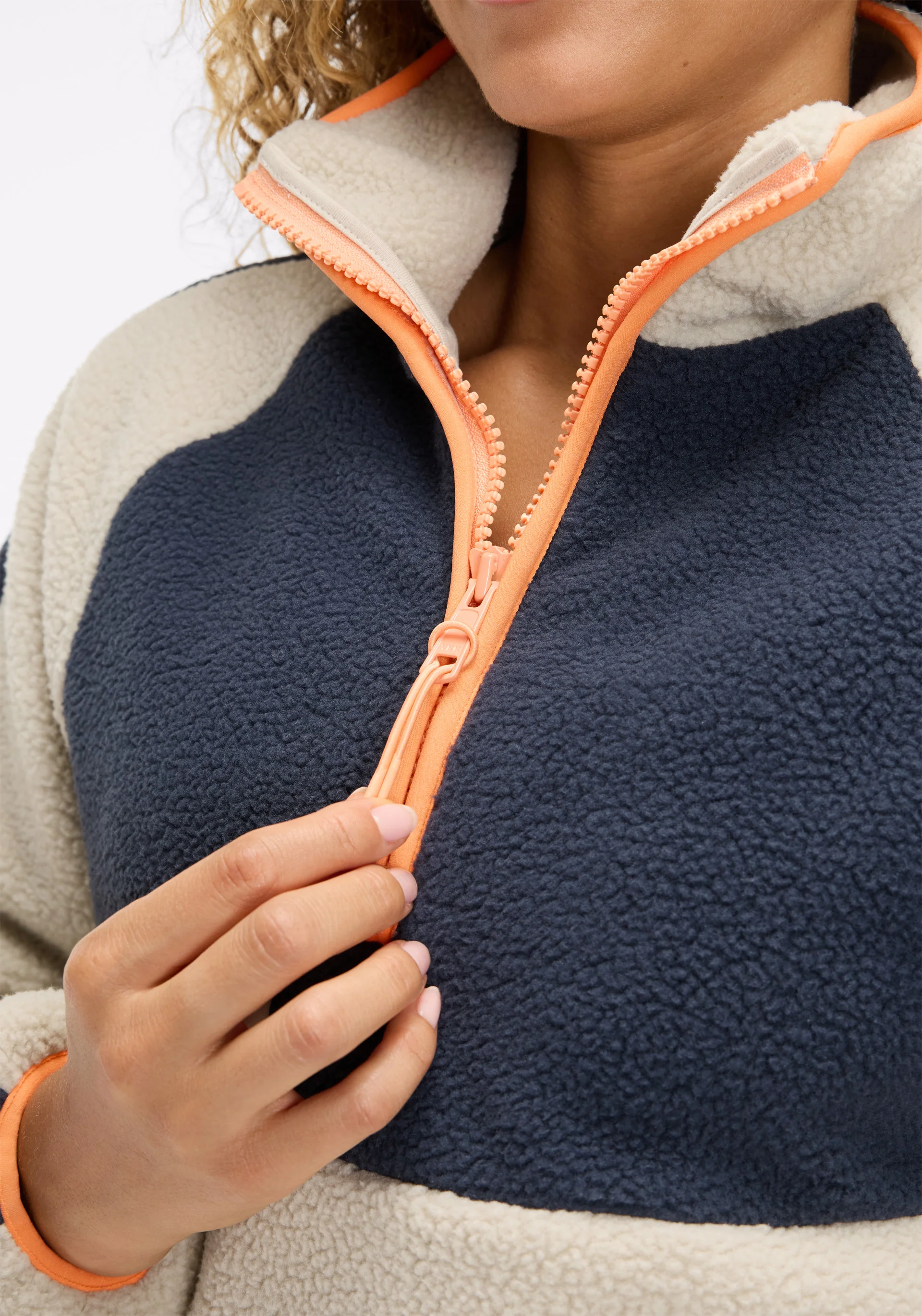 Harlow Fleece Pullover - Image 4