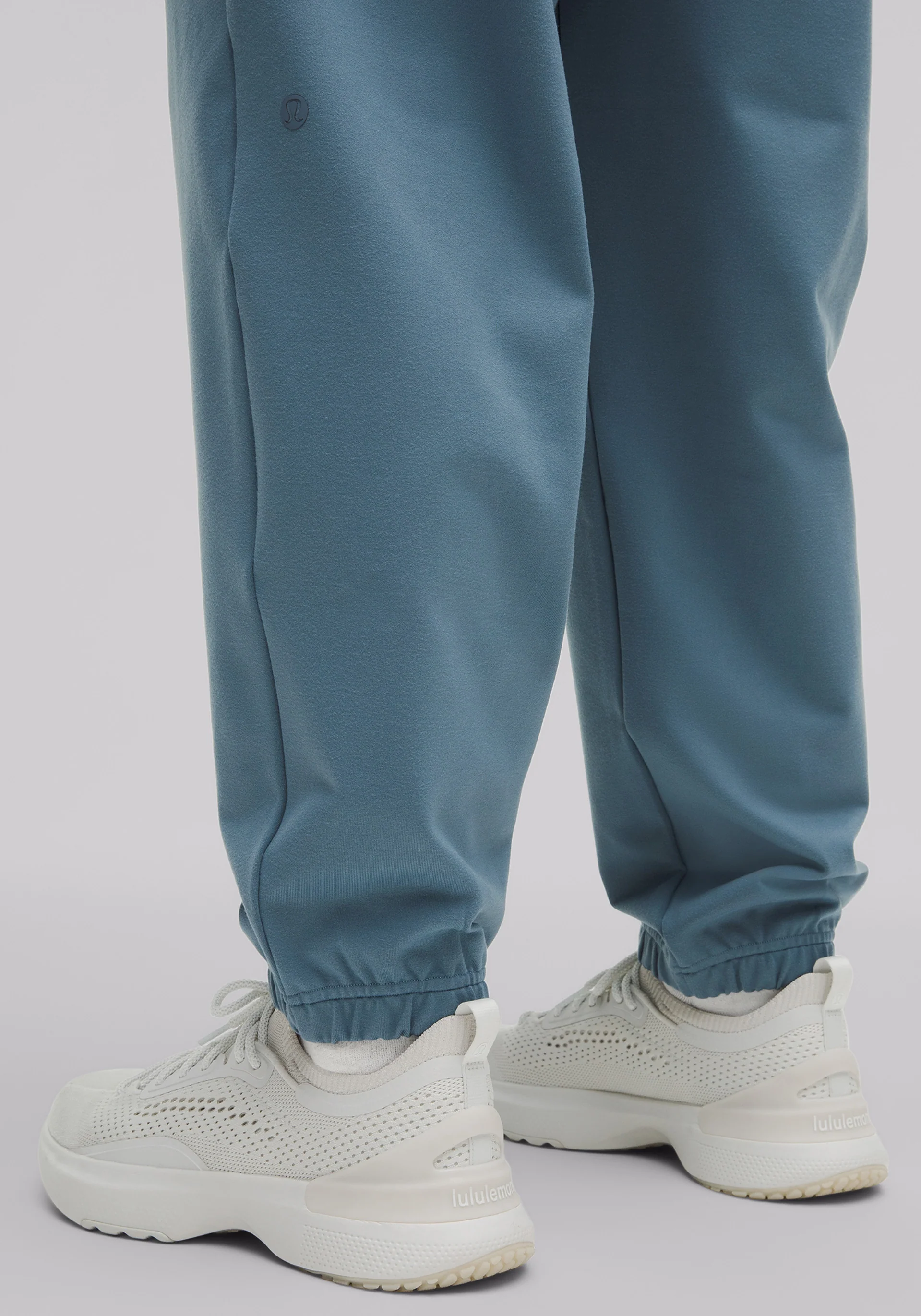 Heavyweight Soft Jersey Relaxed-Fit Jogger | Regular - Image 5