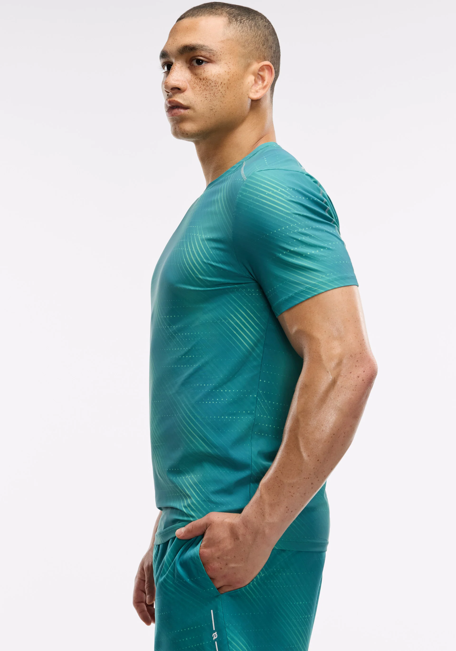 Interlock Short Sleeve Run Tee - Image 2