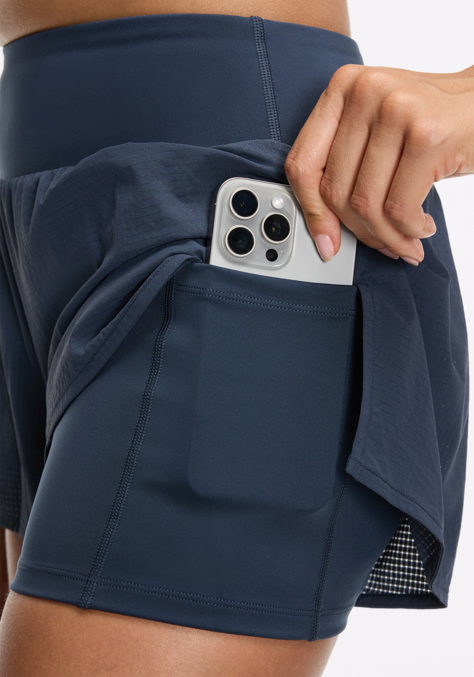 Jacquard Mesh 3" Run Short - Image 4