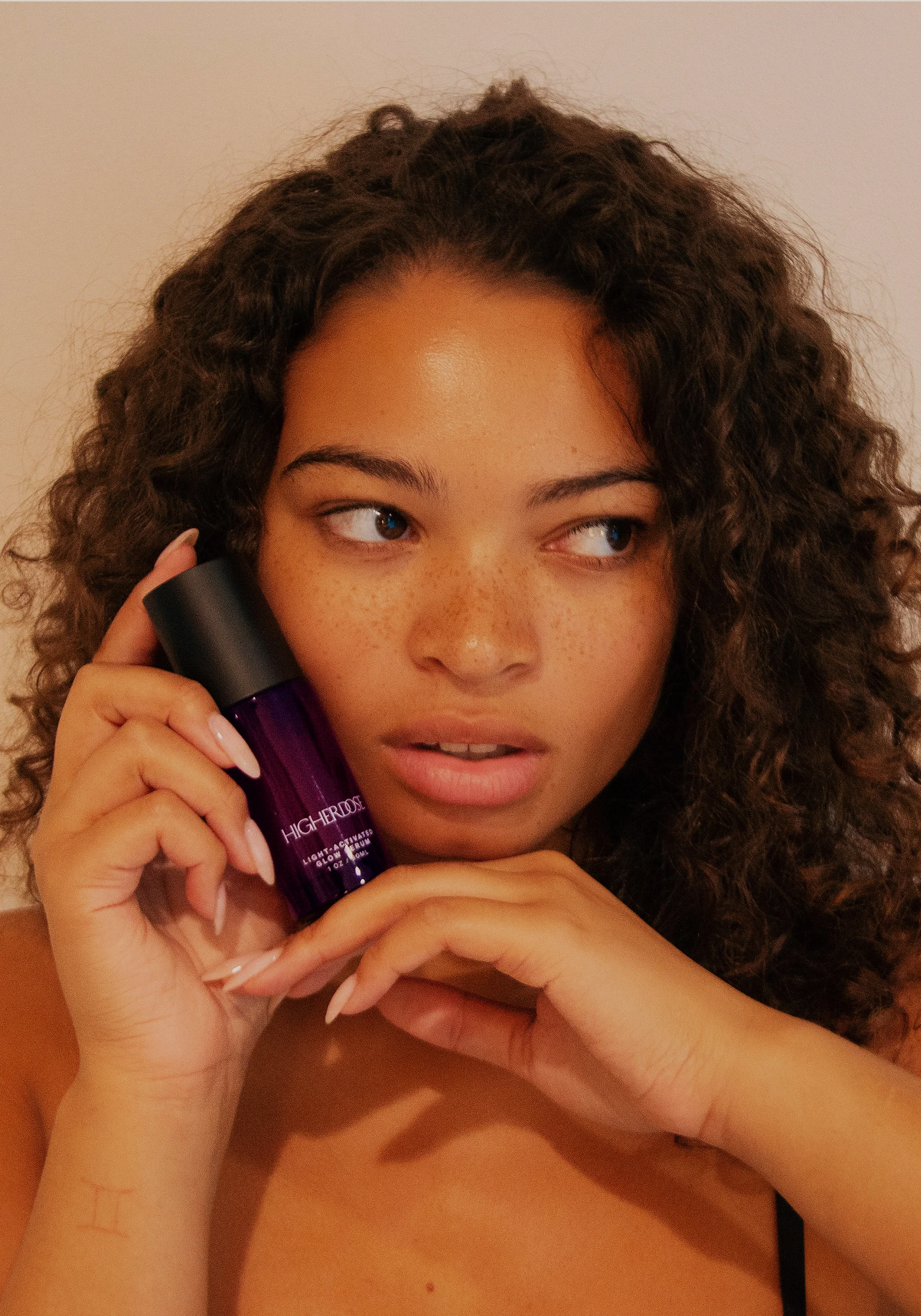 Light-Activated Glow Serum - Image 10