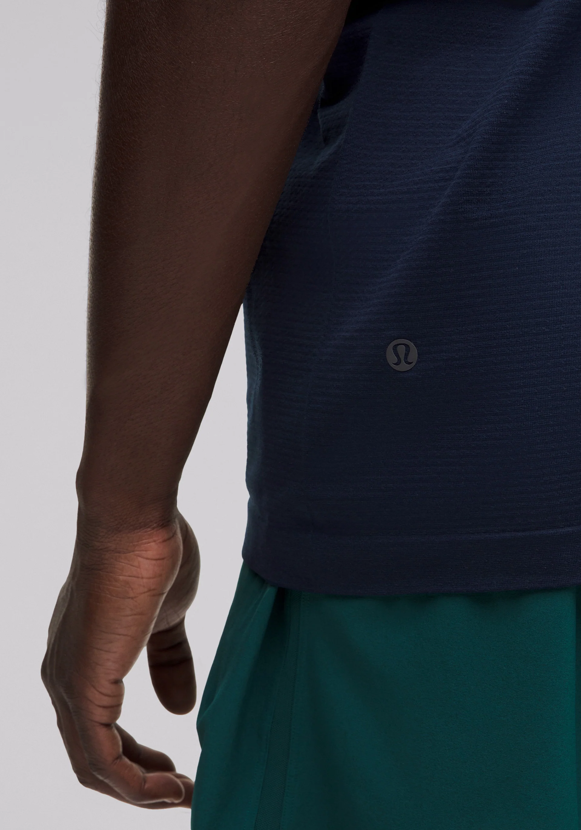 Metal Vent Tech Short-Sleeve Shirt - Image 4
