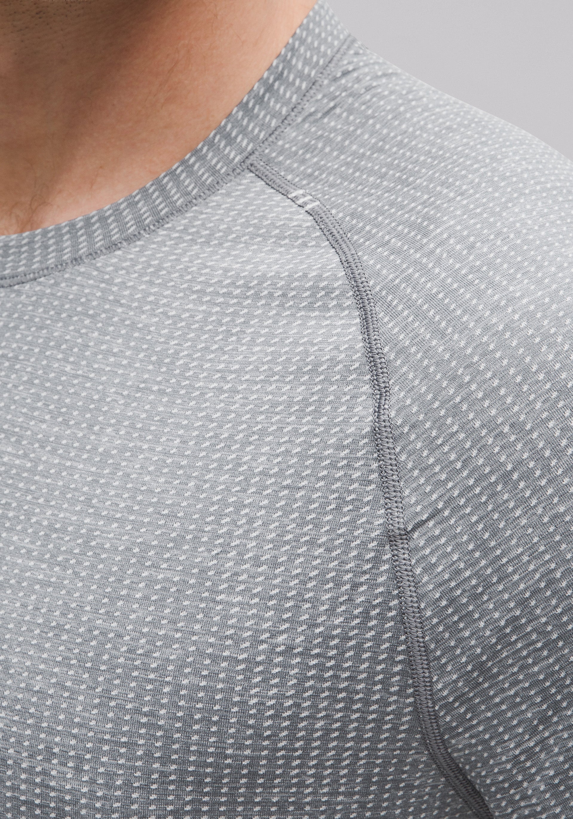 Metal Vent Tech Short-Sleeve Shirt - Image 4