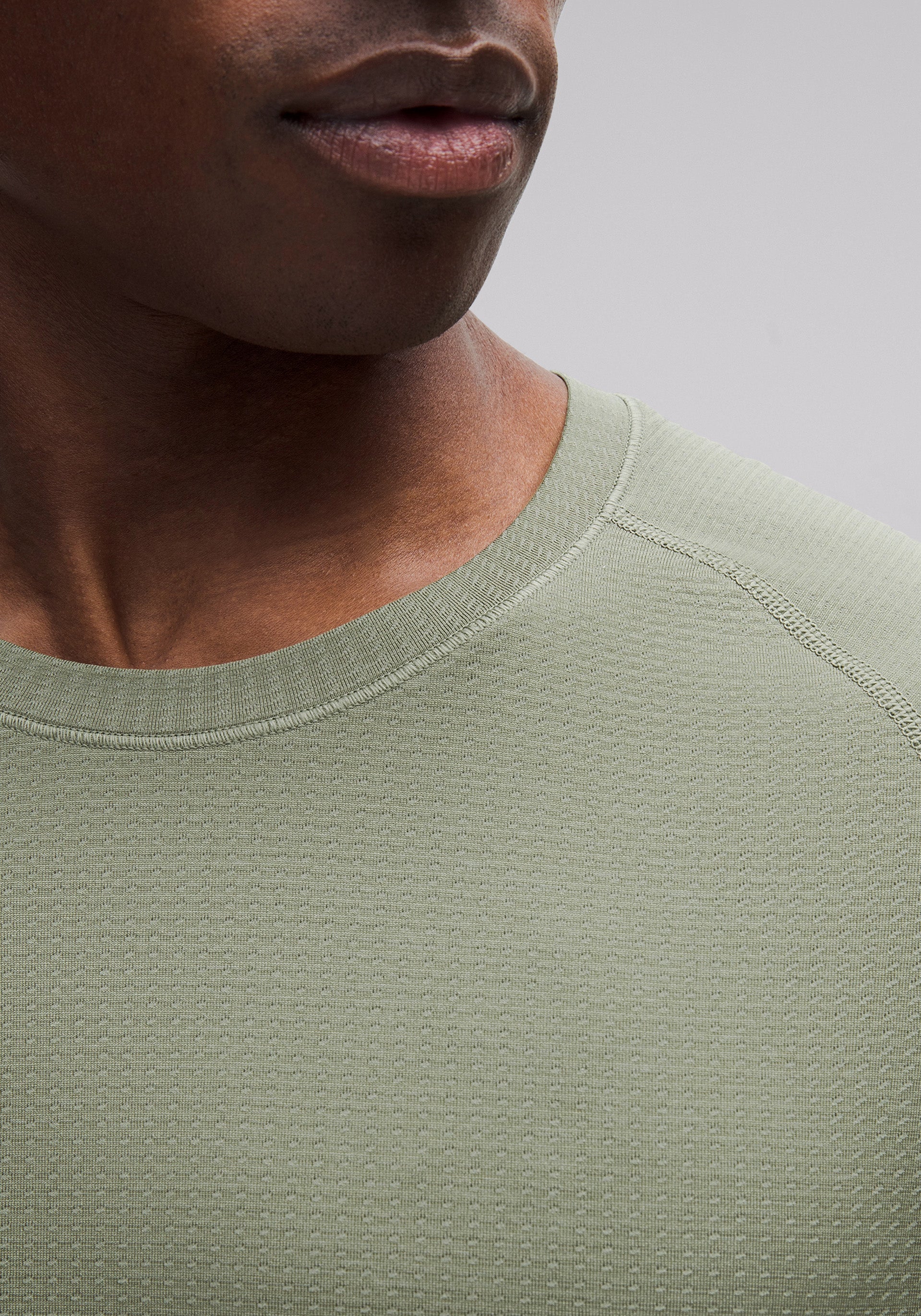 Metal Vent Tech Short-Sleeve Shirt - Image 4