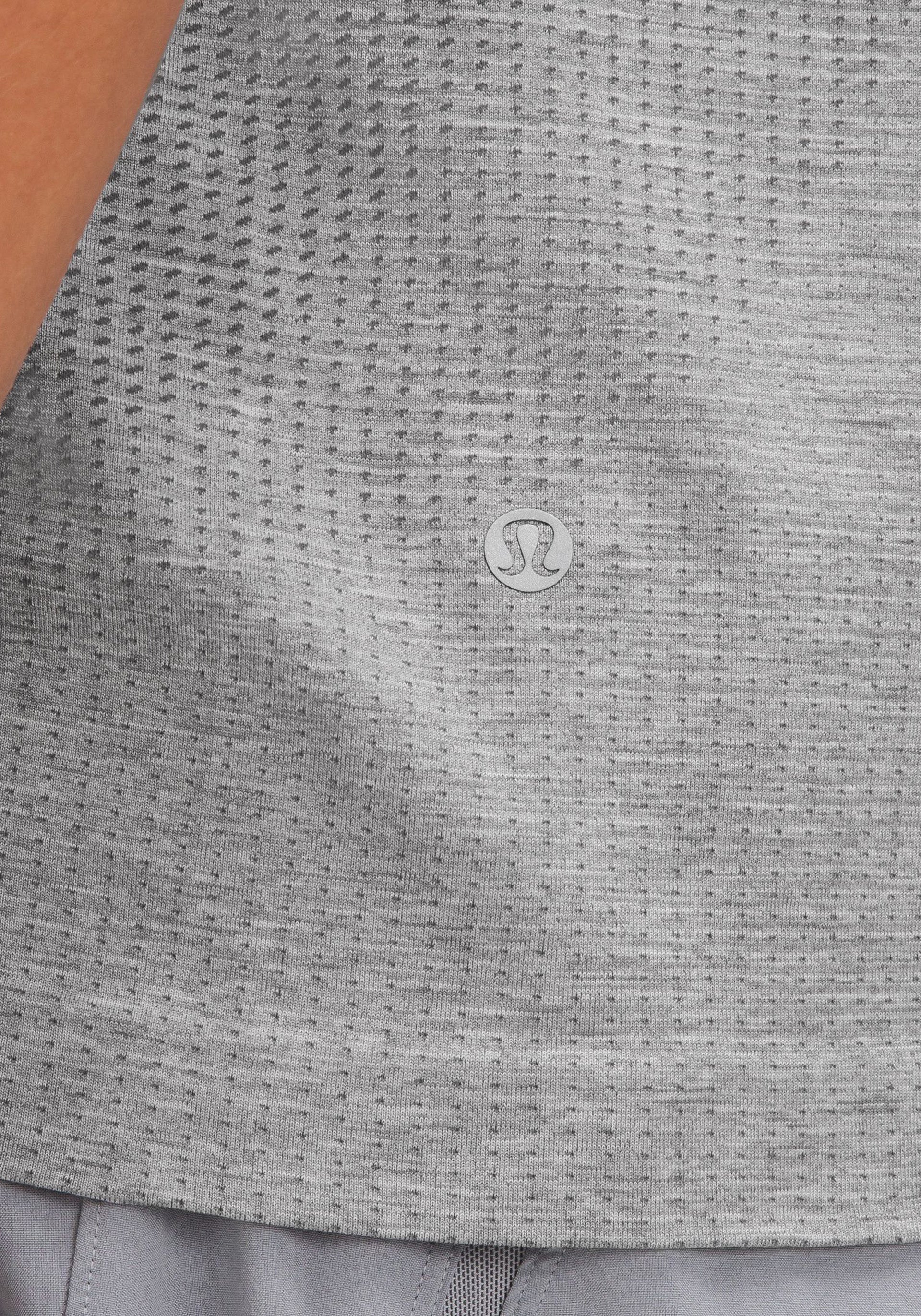 Metal Vent Tech Sleeveless Shirt - Image 4