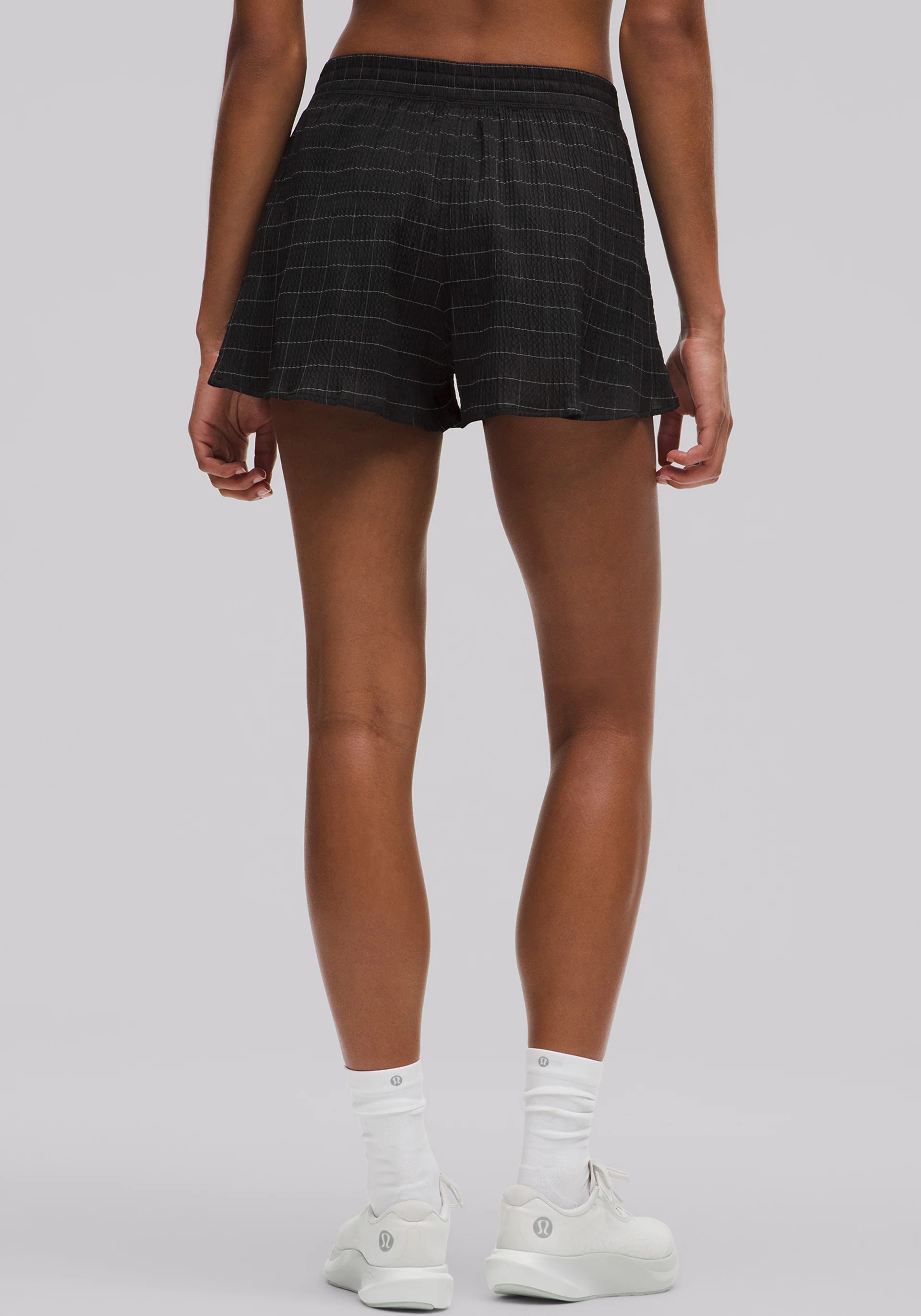 Negative Split Textured Run Short 2.5" | Reflective - Image 2