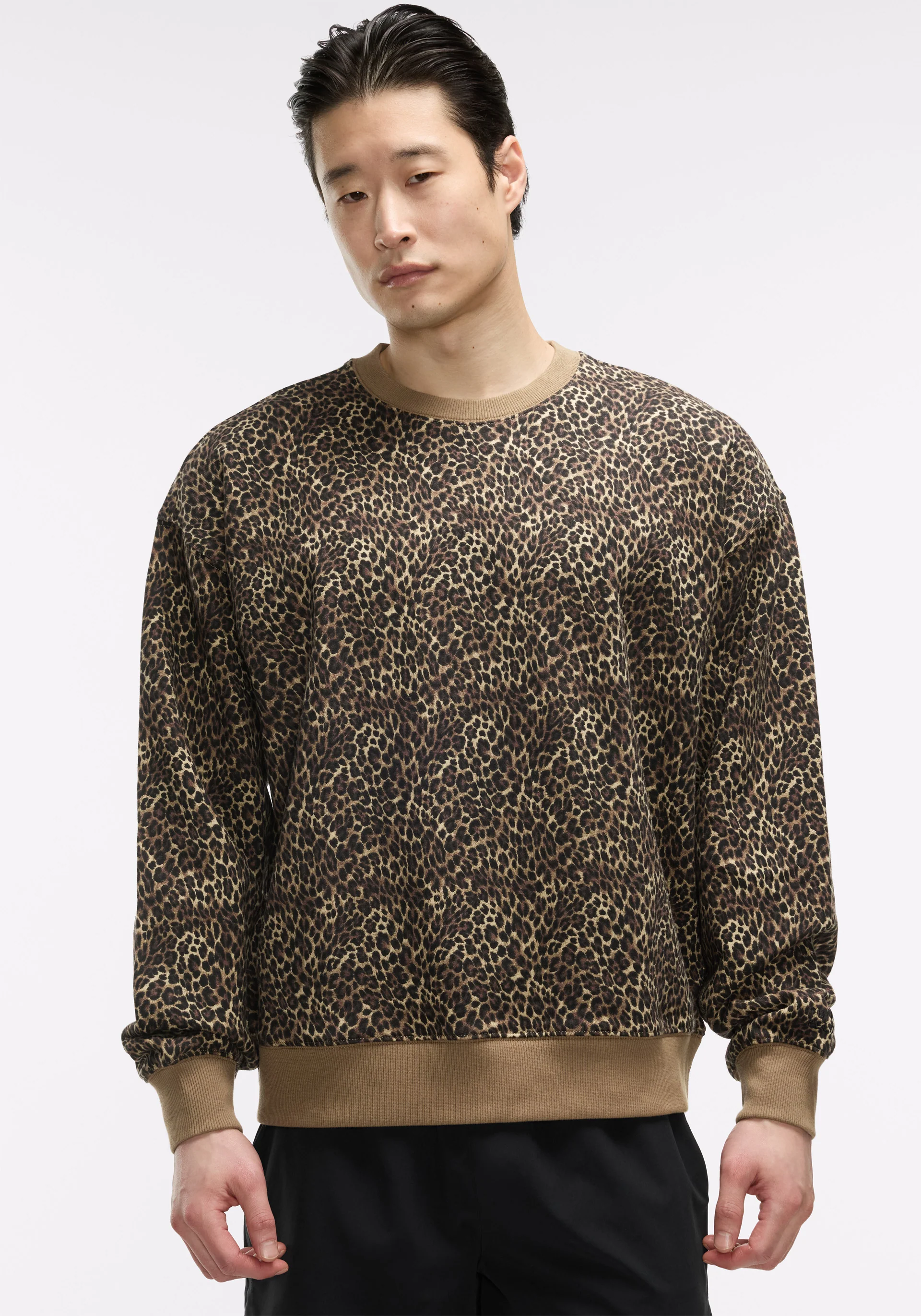 Oversized Crewneck Sweatshirt - Image 7
