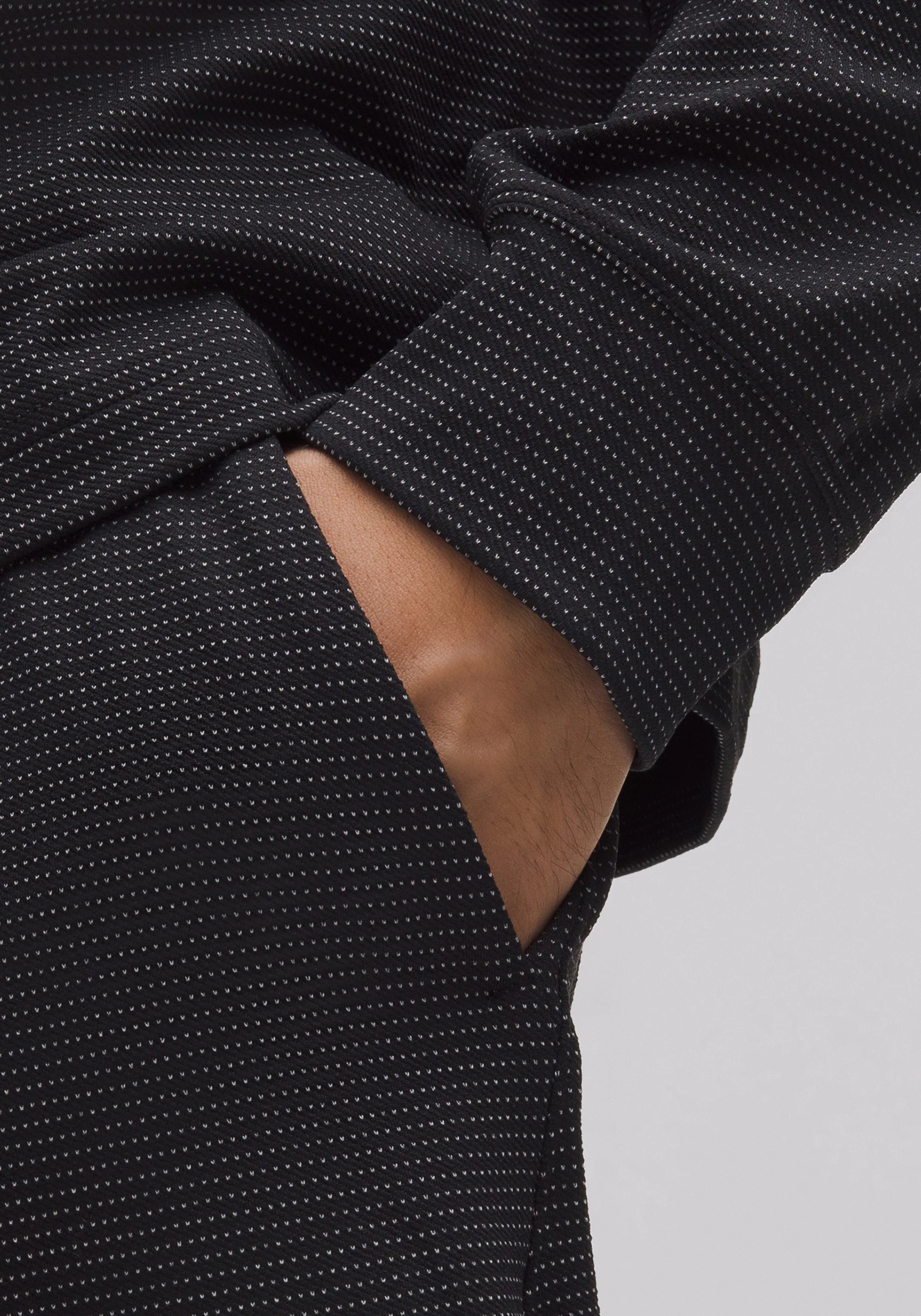 Pace Breaker Reflective Linerless Knit Short 7" - Image 3