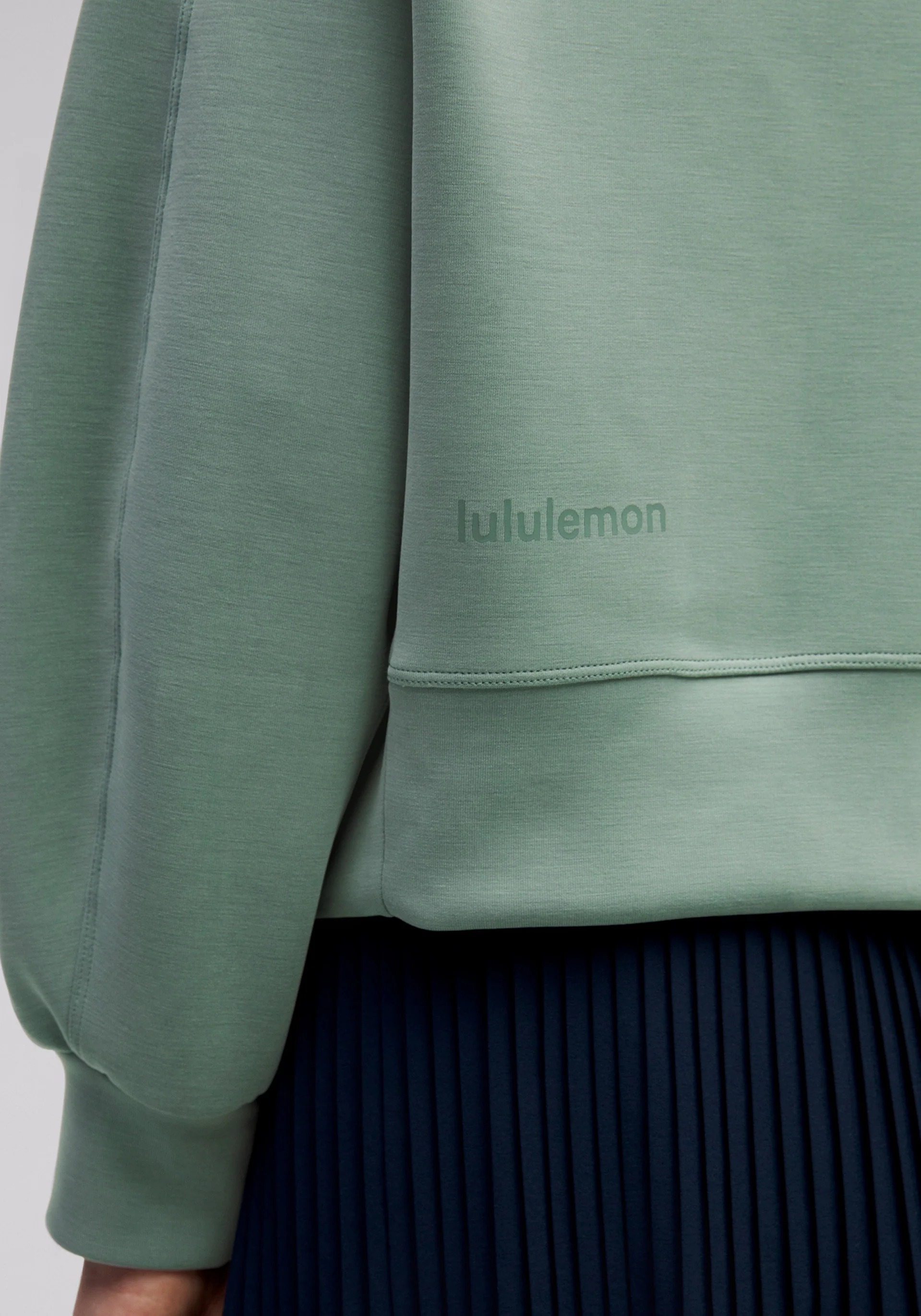 Softstreme Perfectly Oversized Cropped Crew - Image 4
