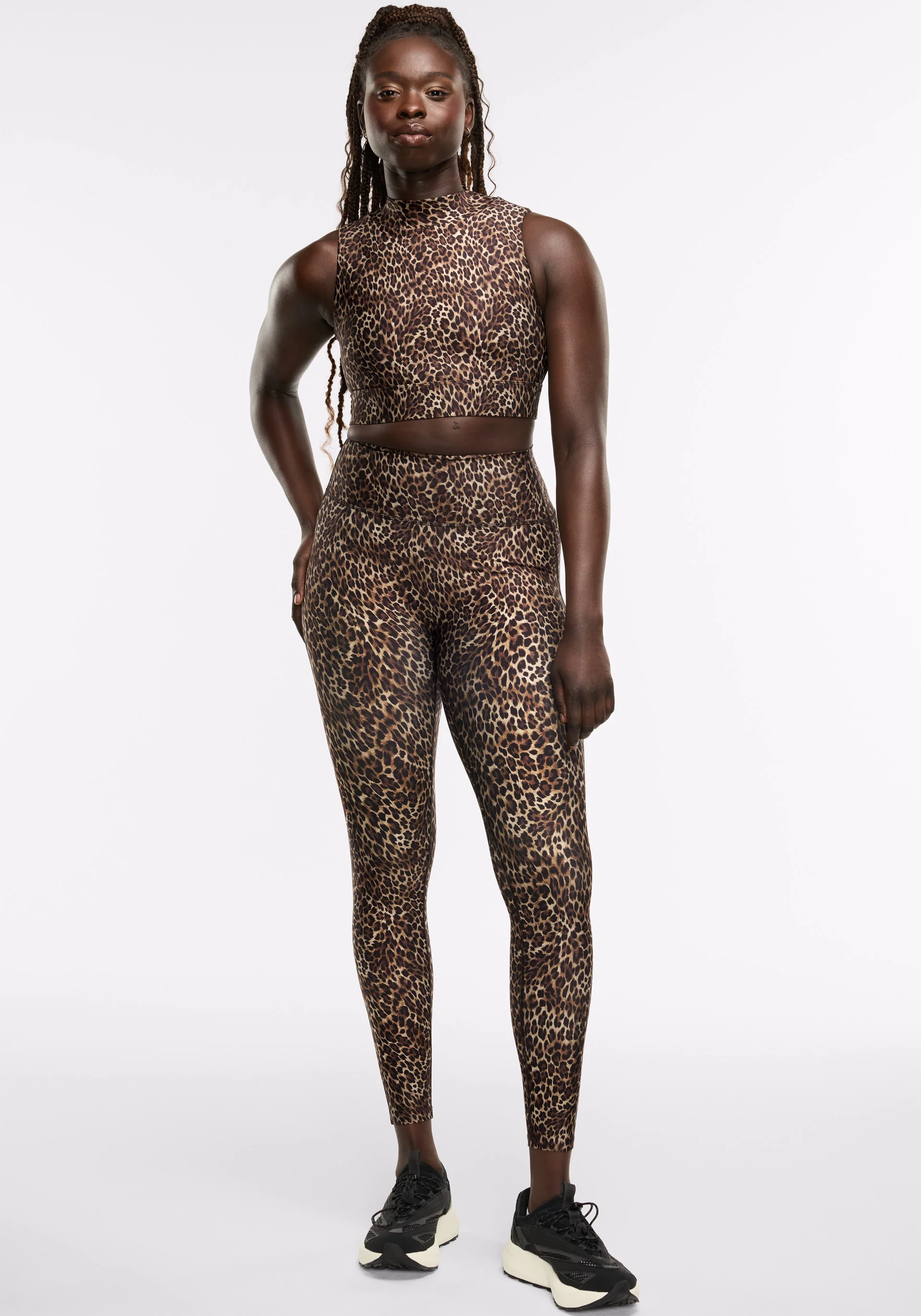 Endurance Light Contoured Waistband Legging 25" - Image 7