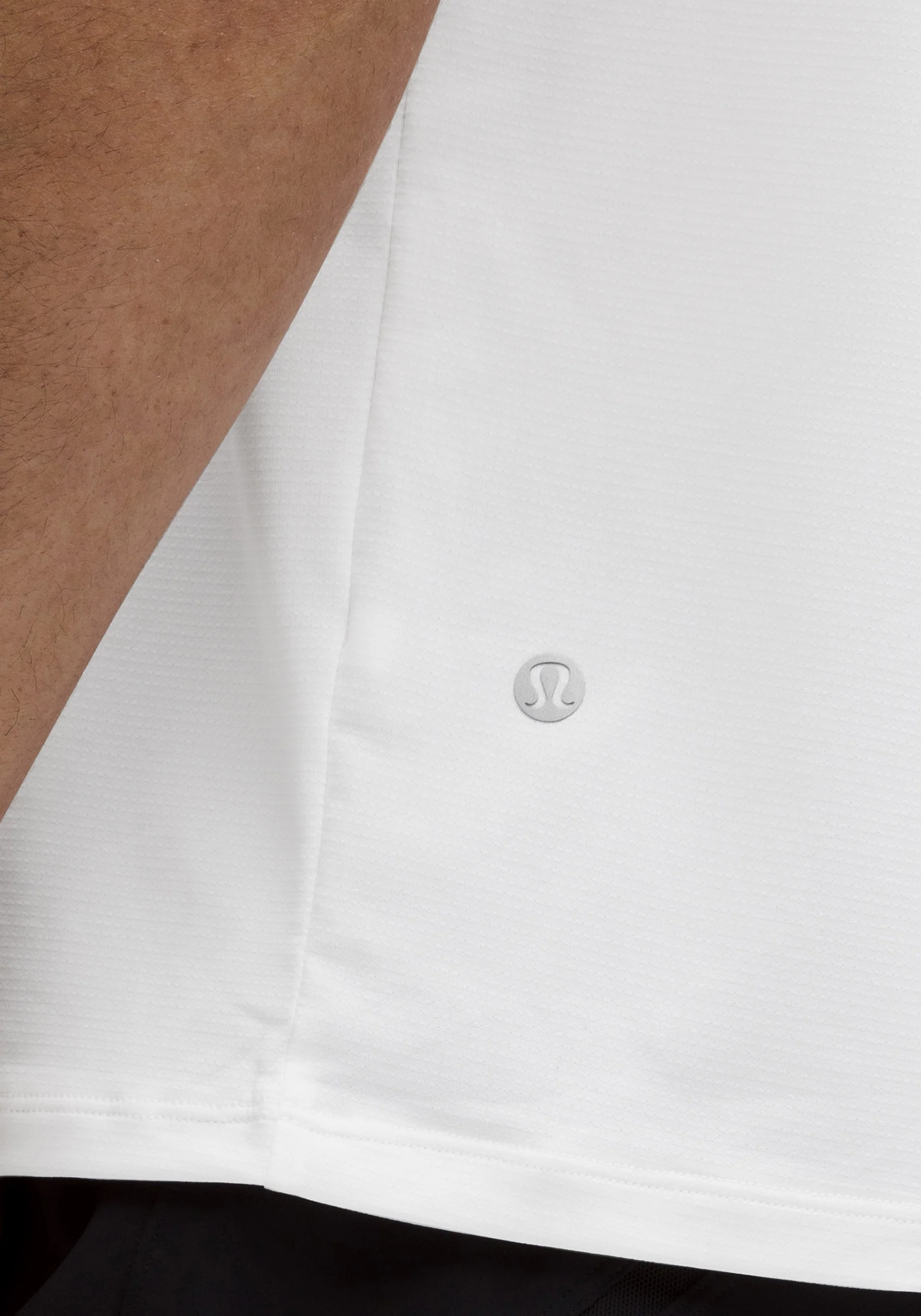 Mile Maker Run Crew Lightweight Short-Sleeve Shirt - Image 4