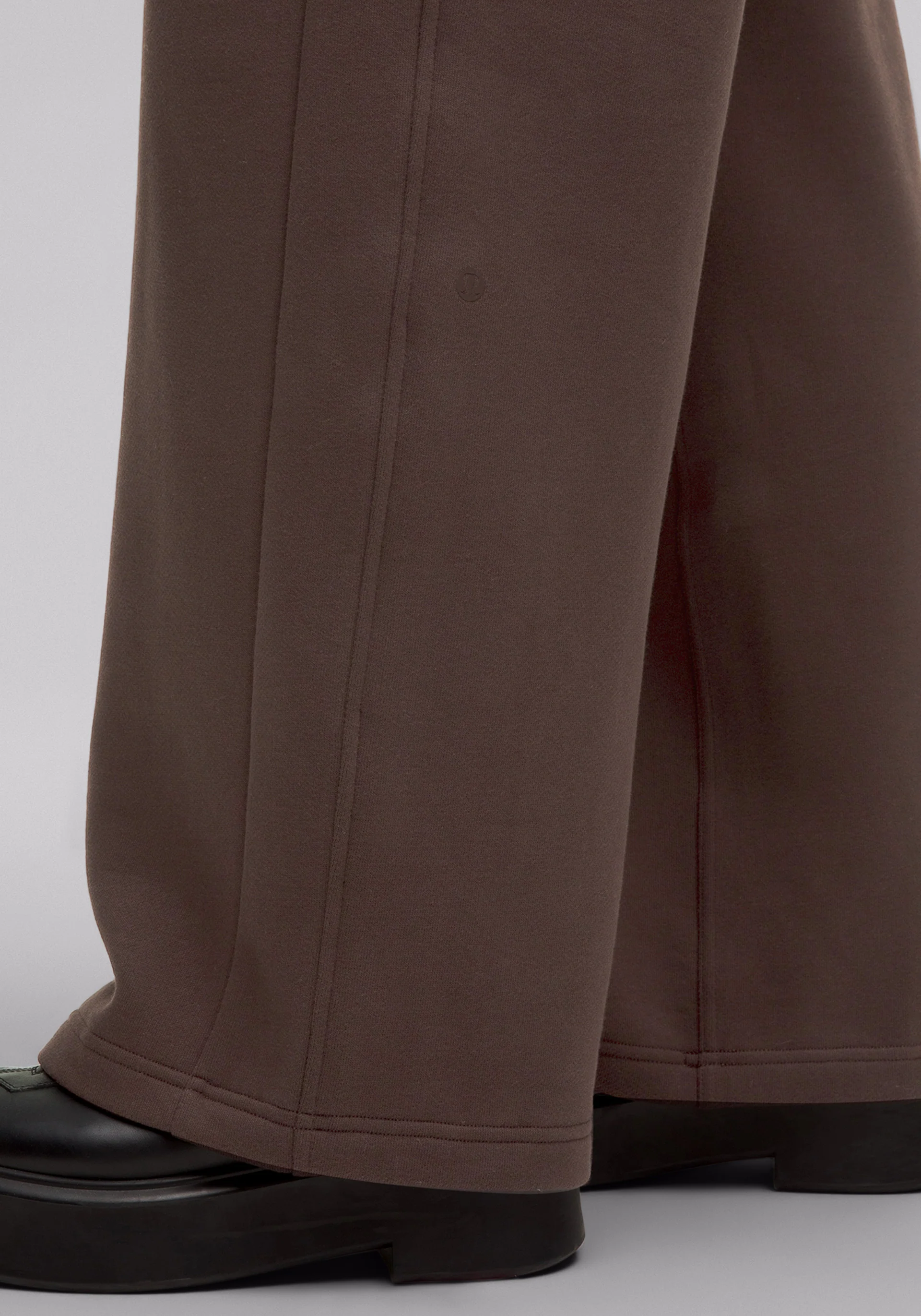 Scuba Mid-Rise Wide-Leg Pant | Regular - Image 5