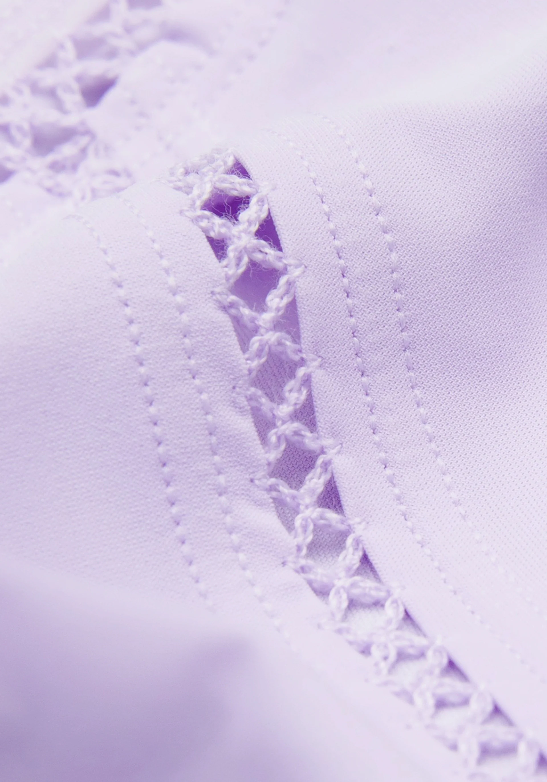 Sculpt Cropped Tank Top | Lace Trim - Image 6
