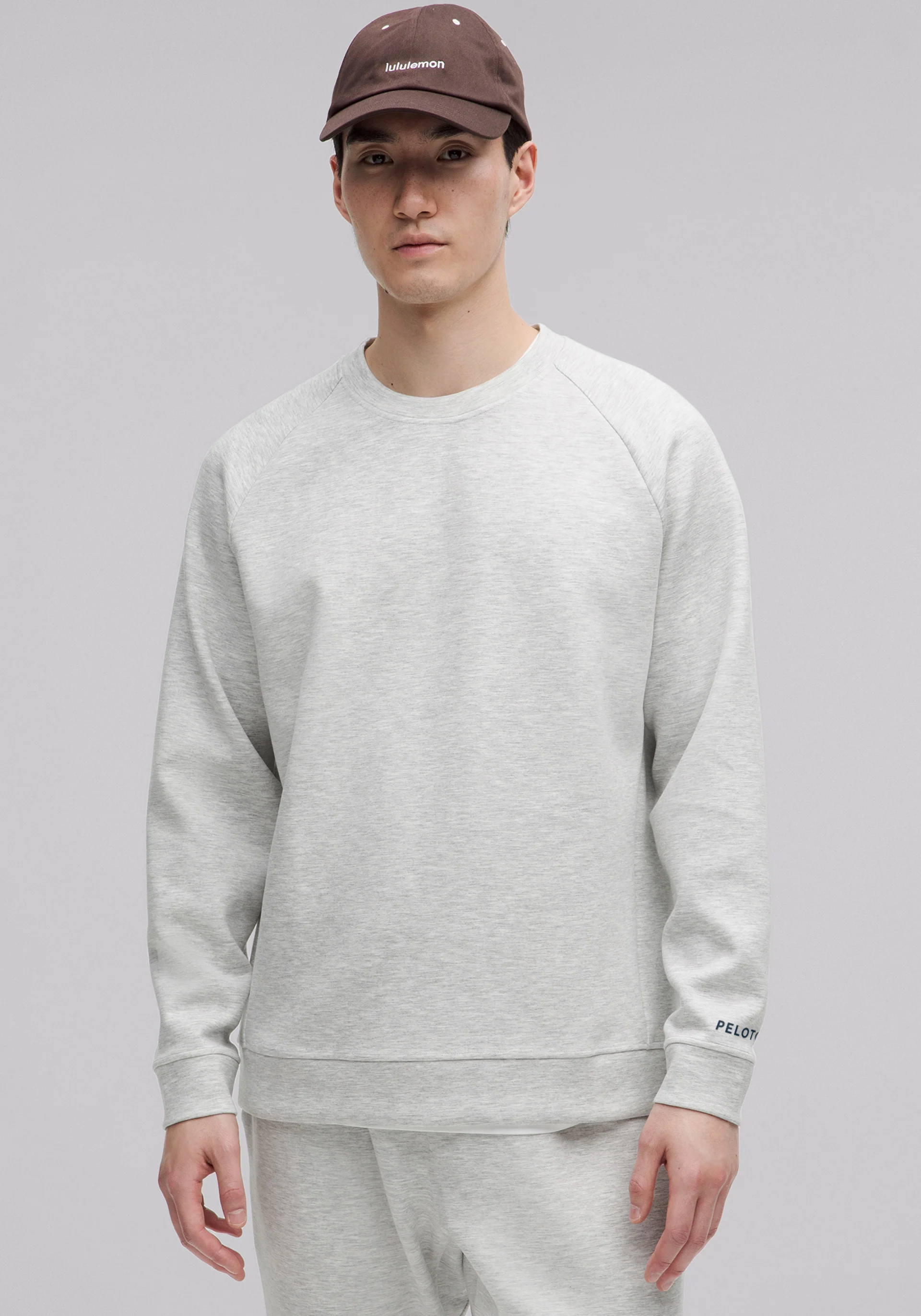 Smooth Spacer Classic-Fit Crew