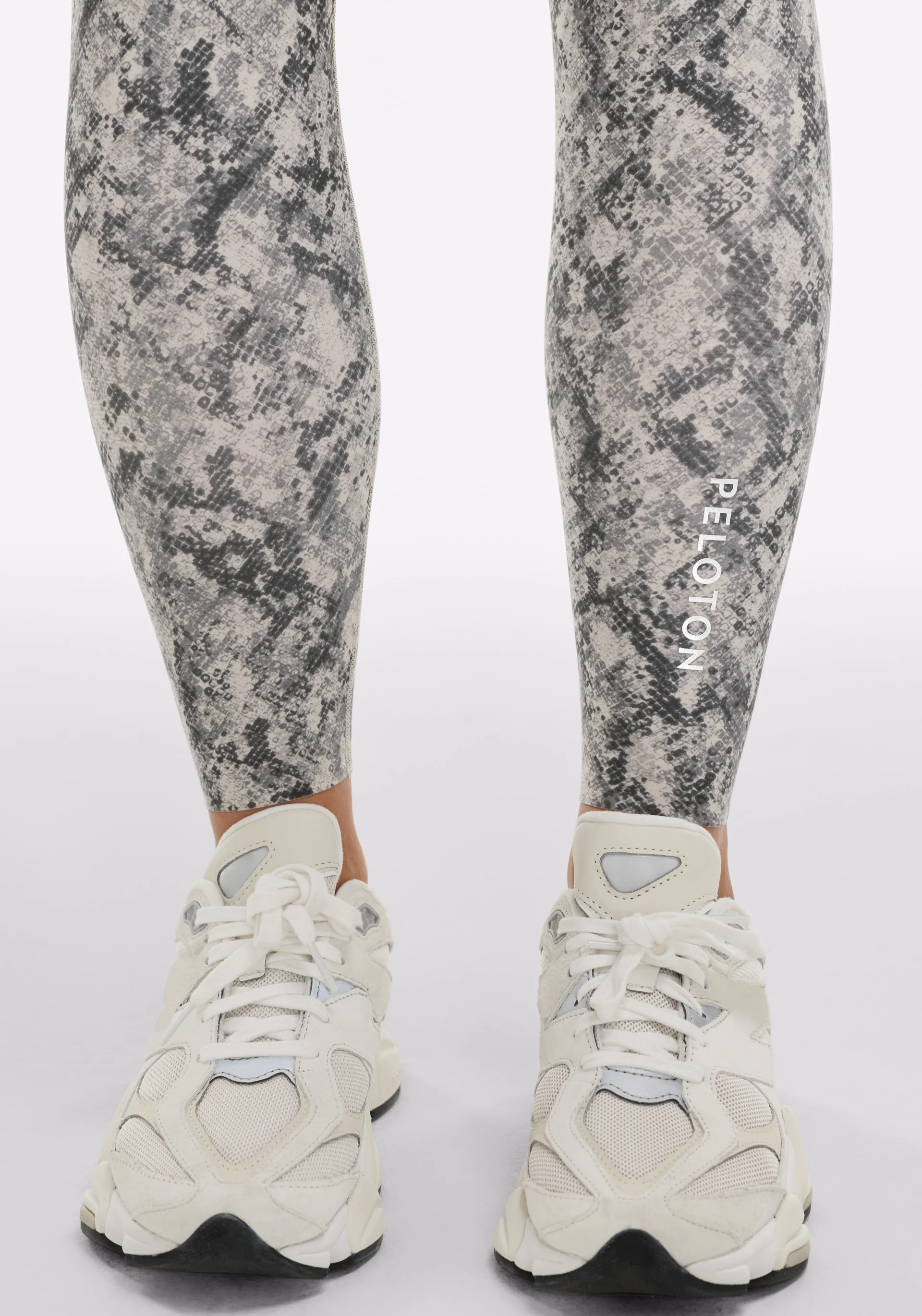 Cadent High Rise Legging 25" - Image 5