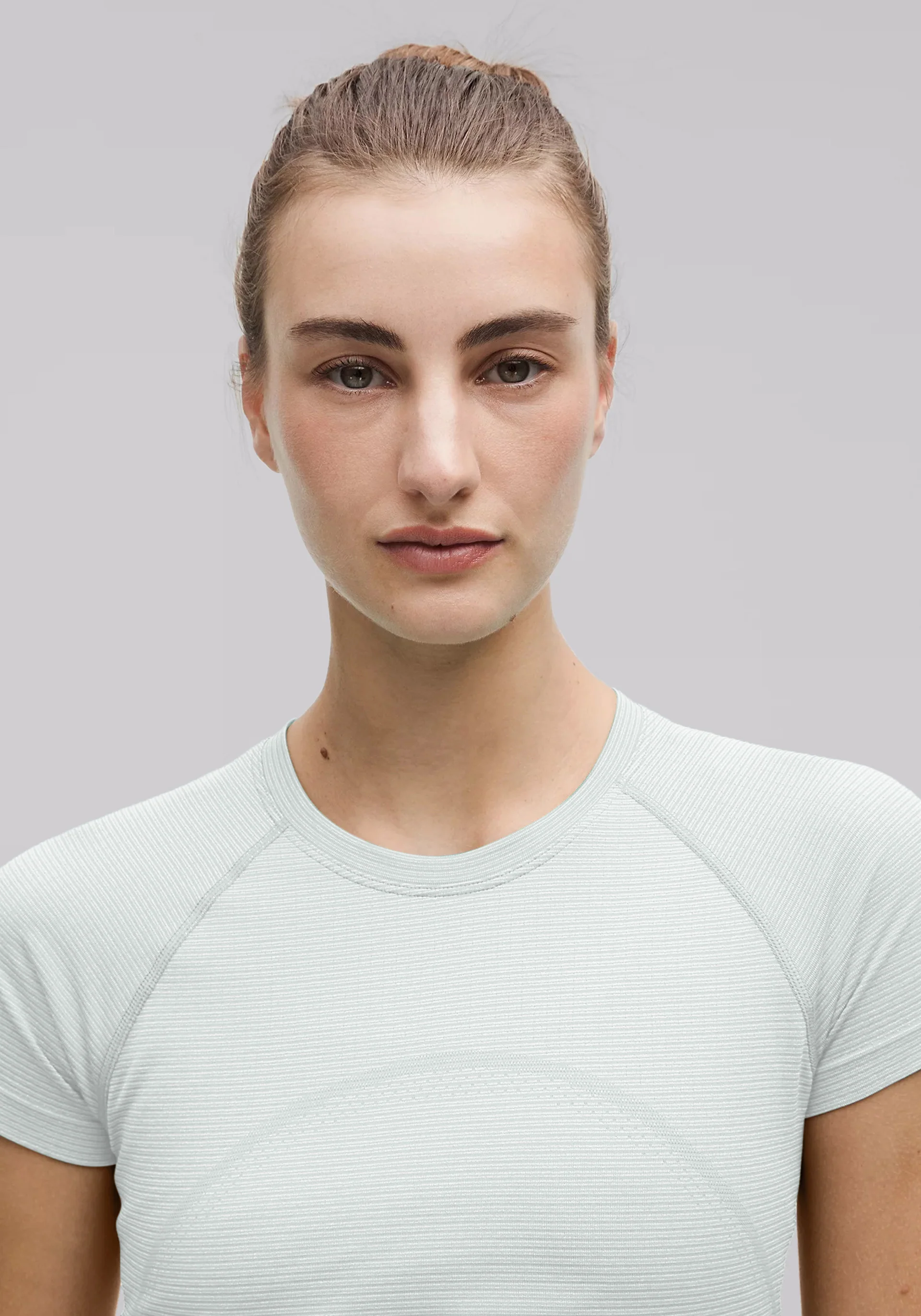 Swiftly Tech Cropped Short-Sleeve Shirt 2.0 - Image 4