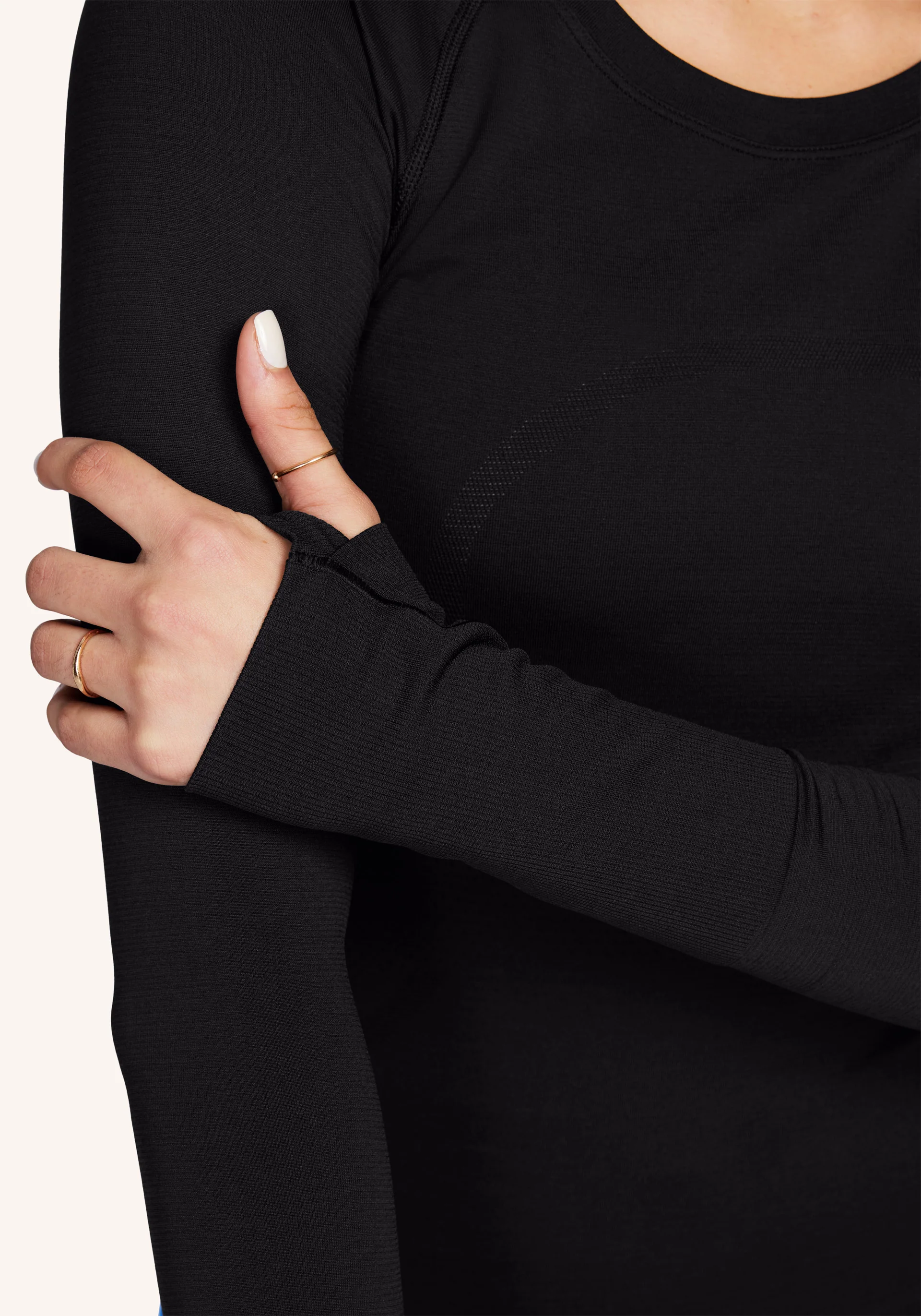 Swiftly Tech Long-Sleeve Shirt 2.0 Race Length - Image 4