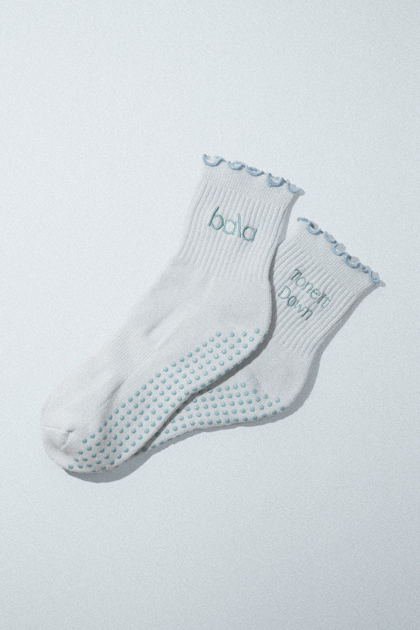 The Frilly Sock - Image 13