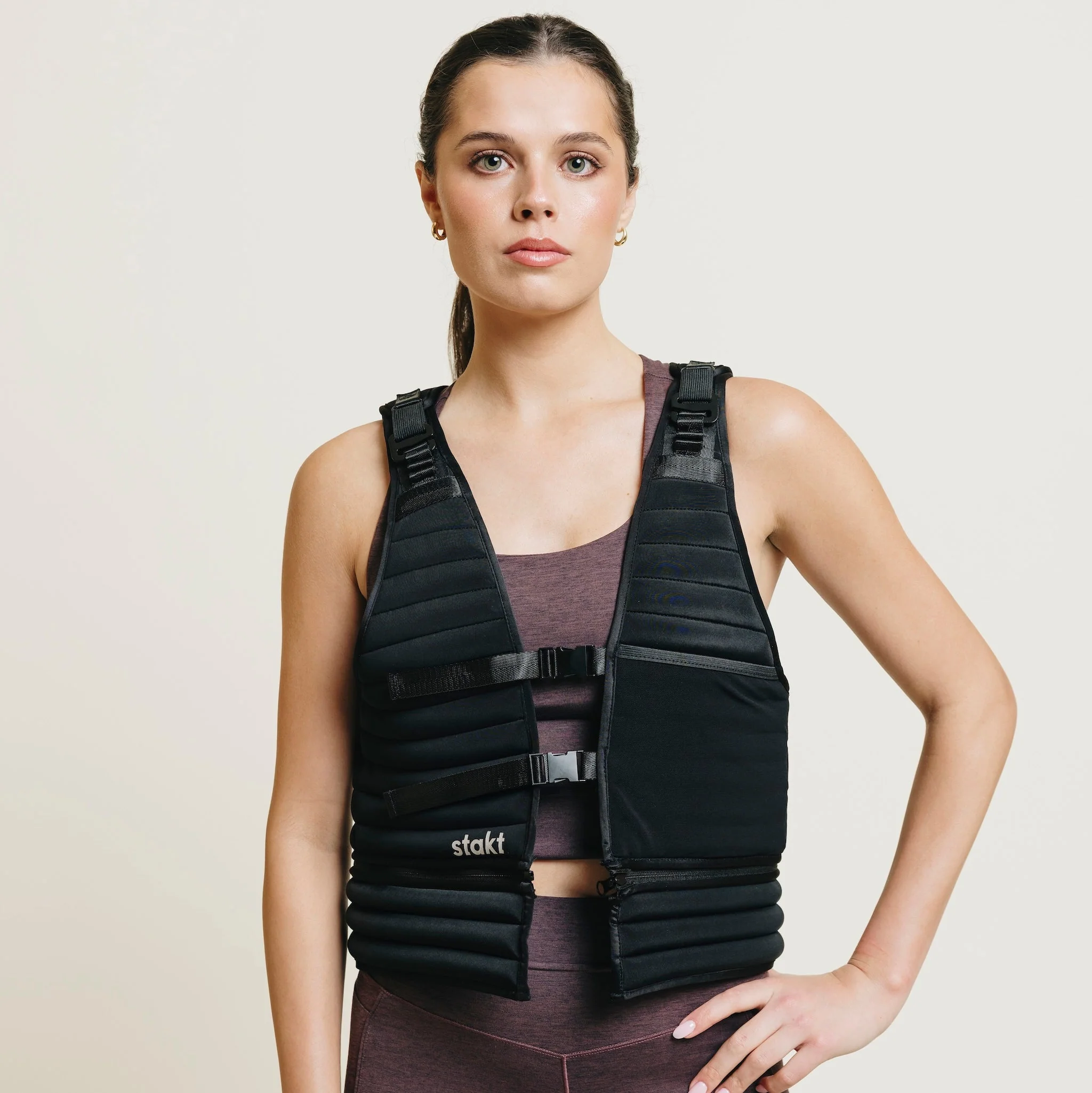 The Stakt Adjustable Weighted Vest - Image 3