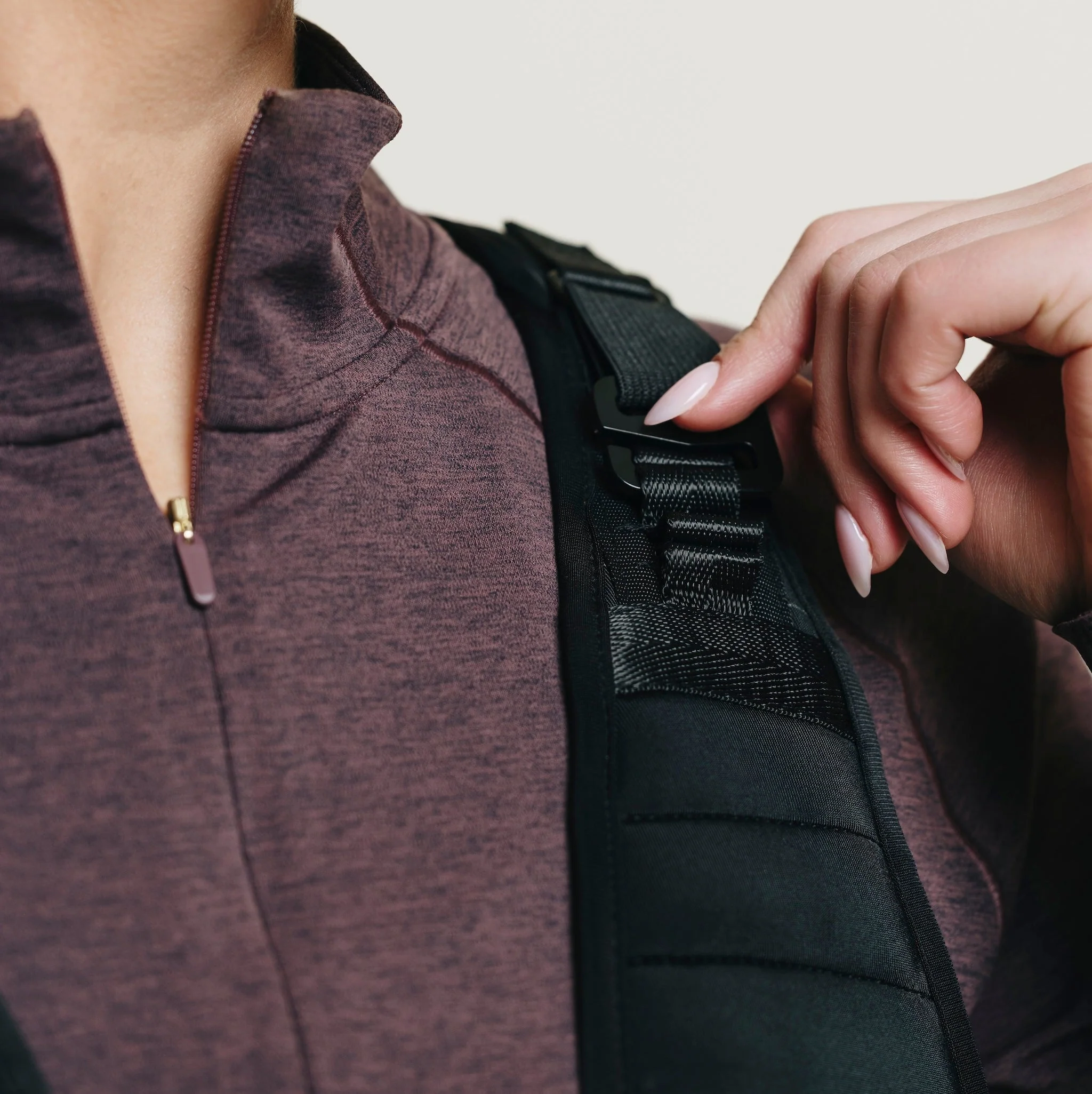 The Stakt Adjustable Weighted Vest - Image 7