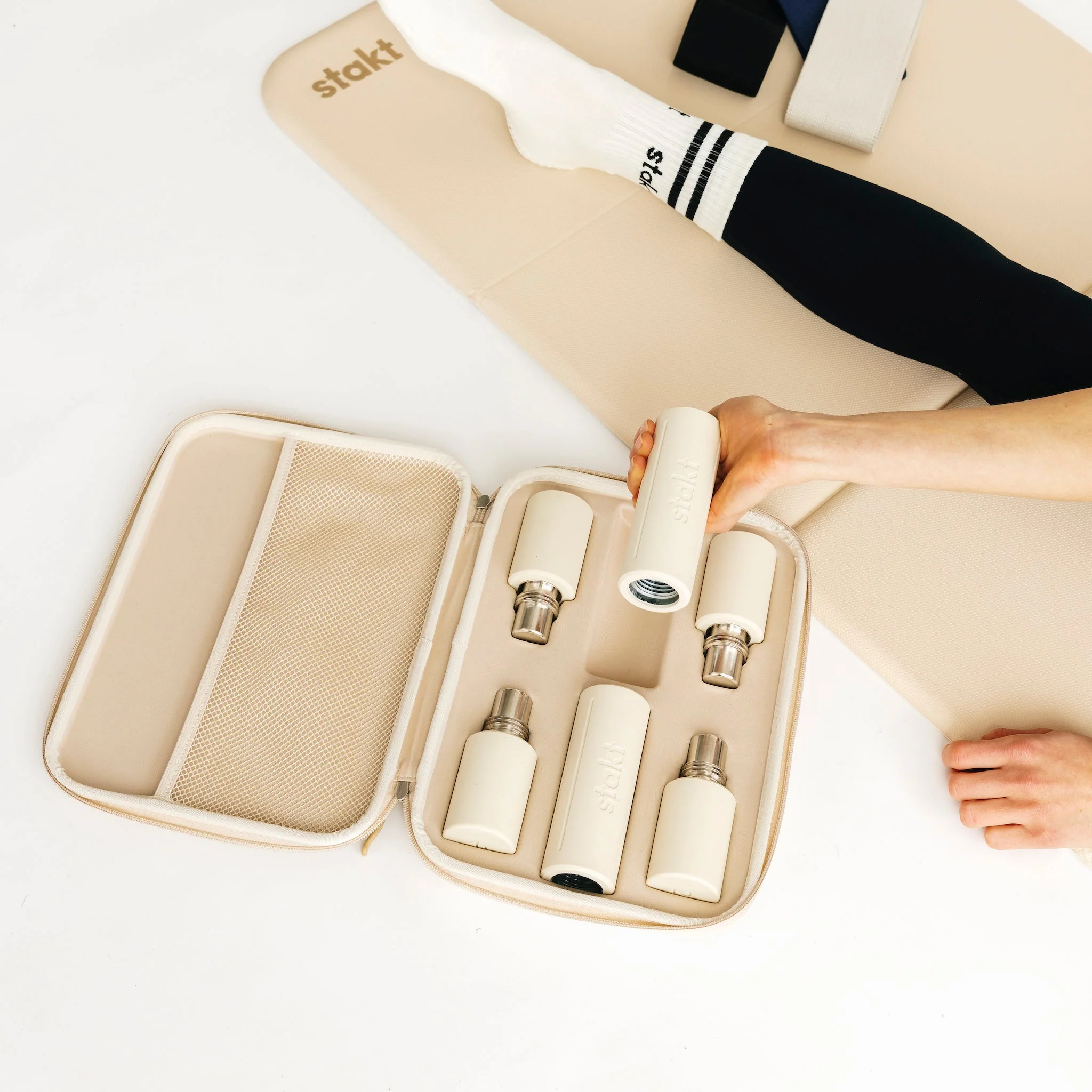 The Weight Case - Image 3