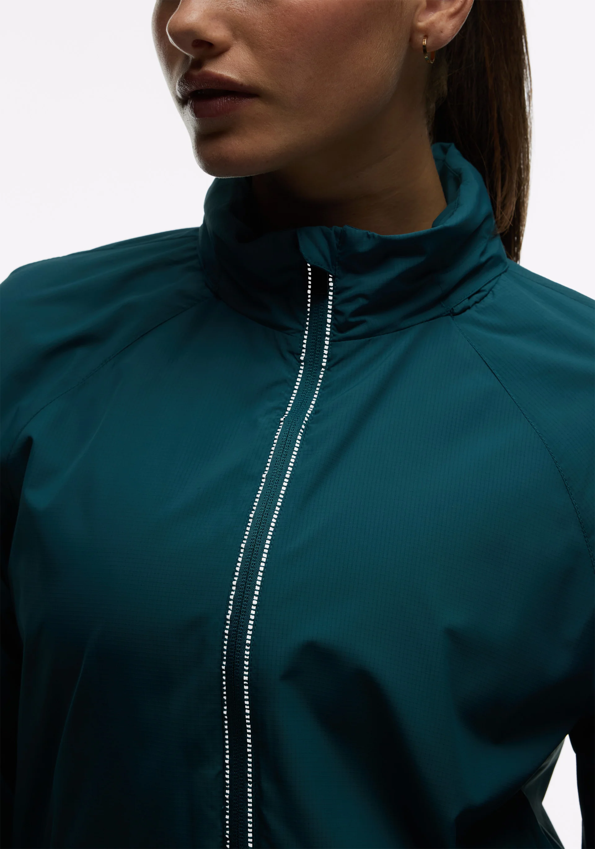 Woven Seamed Run Shell - Image 8