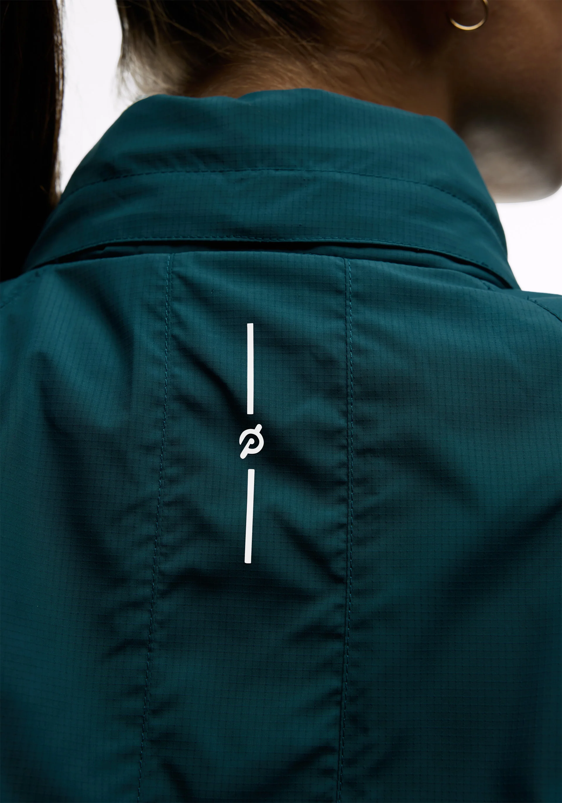 Woven Seamed Run Shell - Image 9