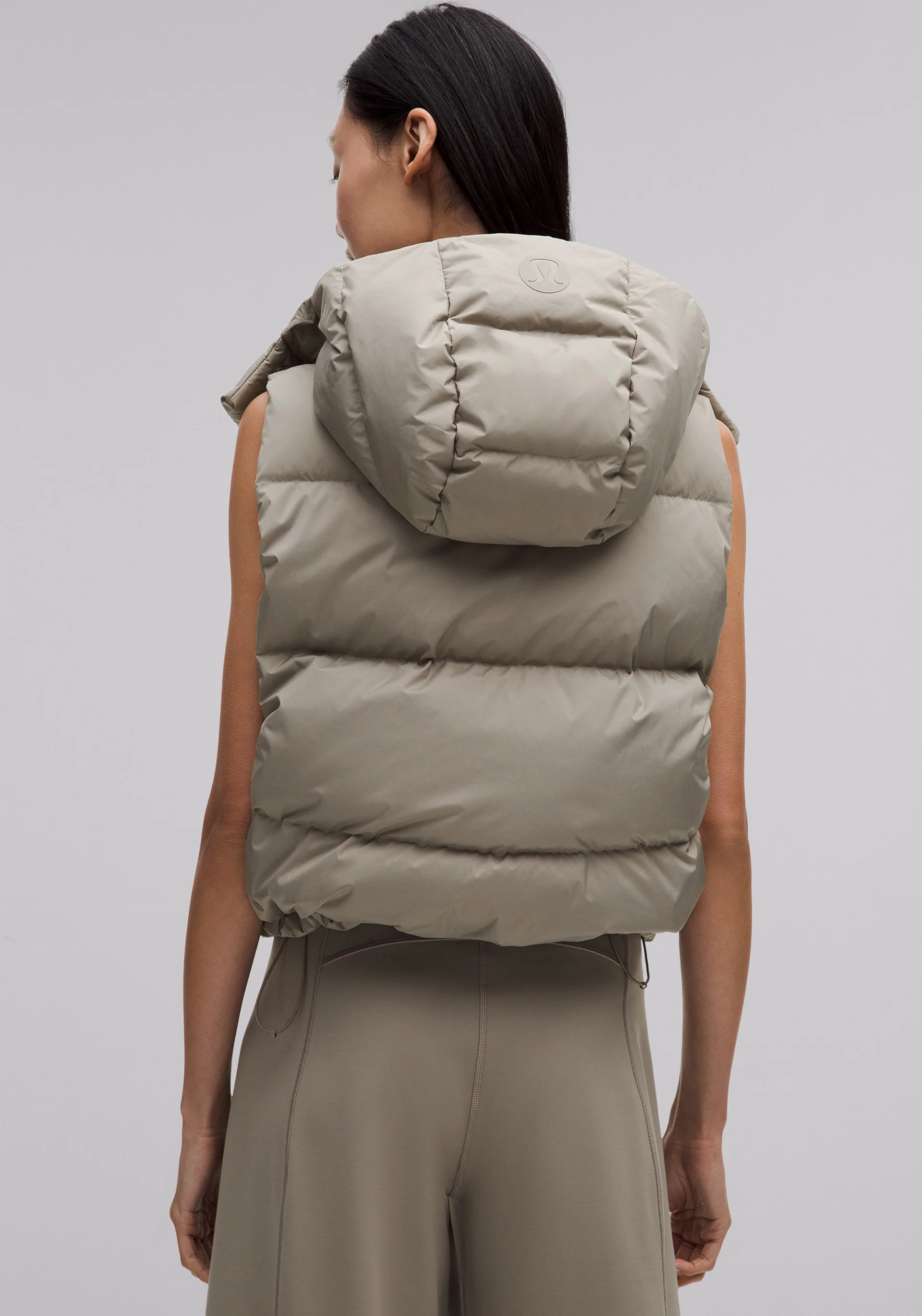 Wunder Puff 600-Down-Fill Cropped Vest - Image 2