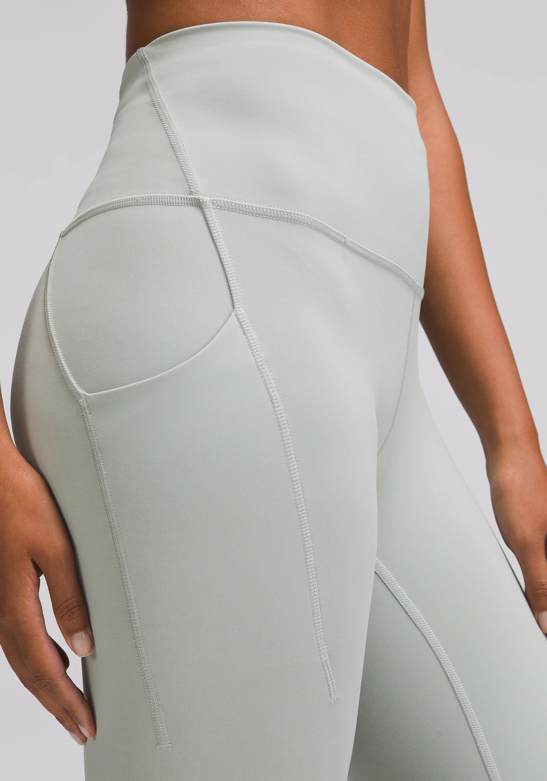 Wunder Train High-Rise Tight with Pockets 25" - Image 3