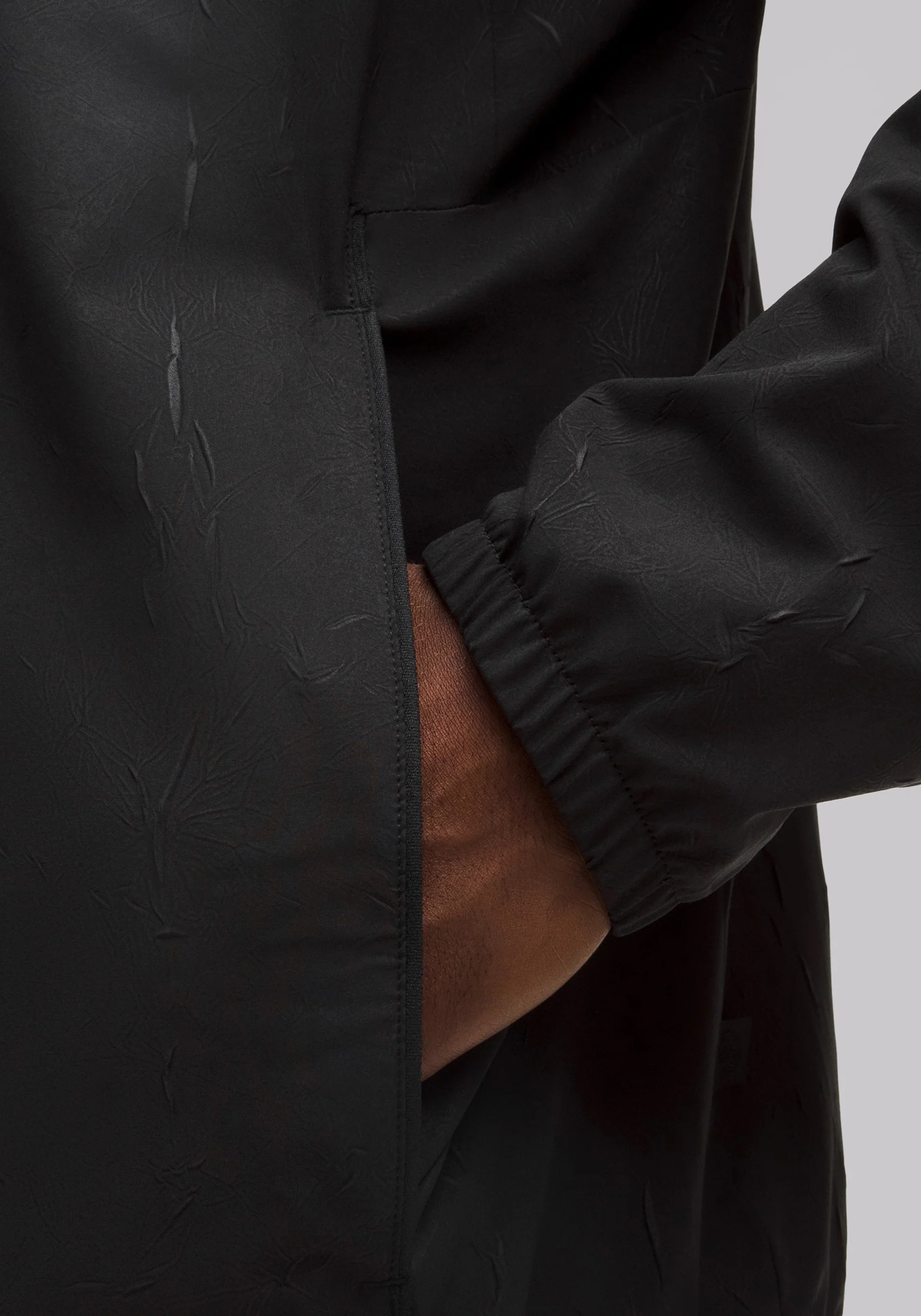 Zeroed In Crinkle Texture Half Zip - Image 4